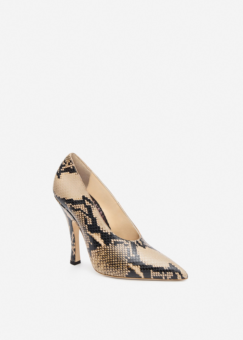 MAGDA BUTRYM Pointed pumps in beige snake-effect leather outlook
