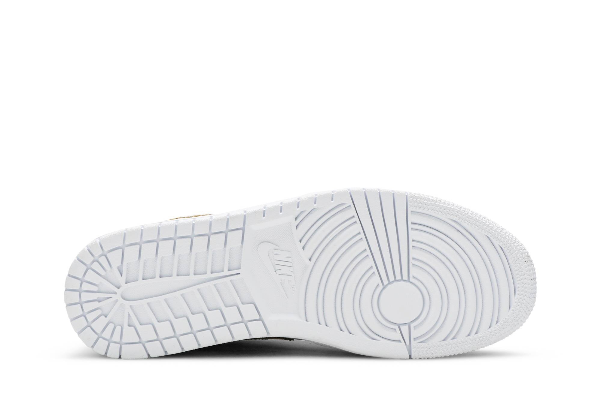 Wmns Air Jordan 1 Retro Low 'White Metallic Gold' - 4