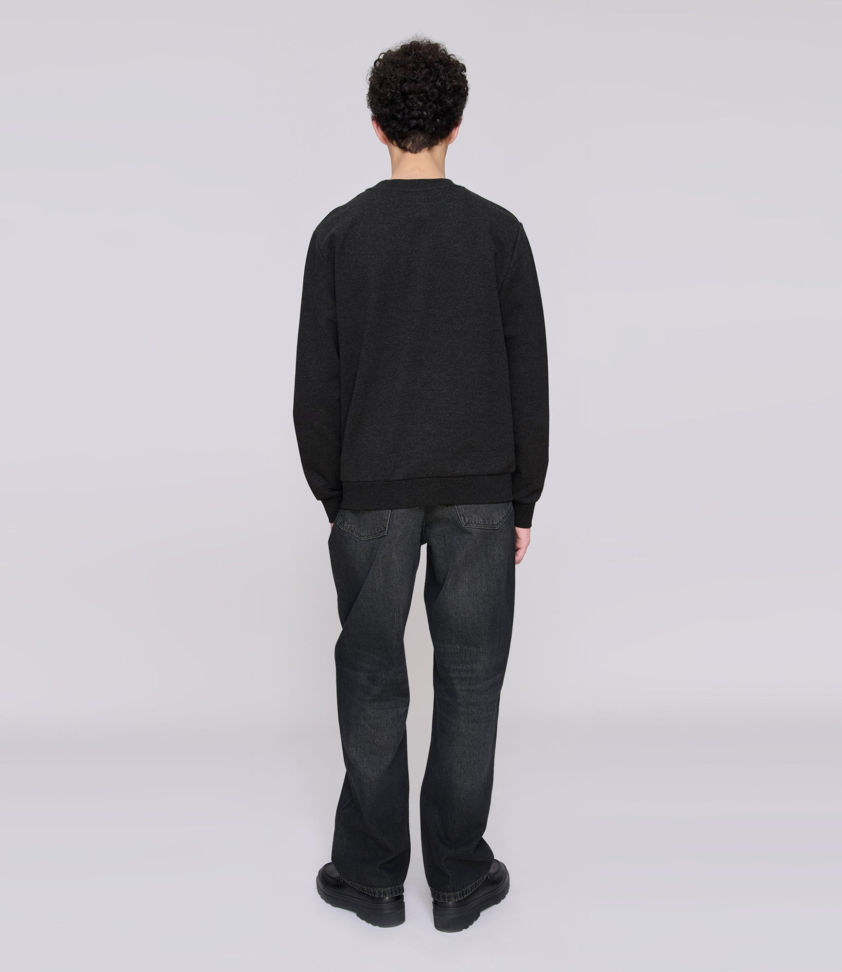 STANDARD ITEM SWEATSHIRT (M) - 3