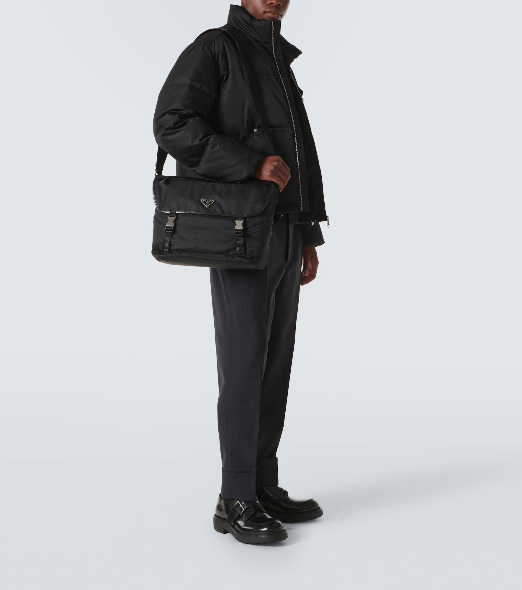 Leather-trimmed Re-Nylon messenger bag - 7