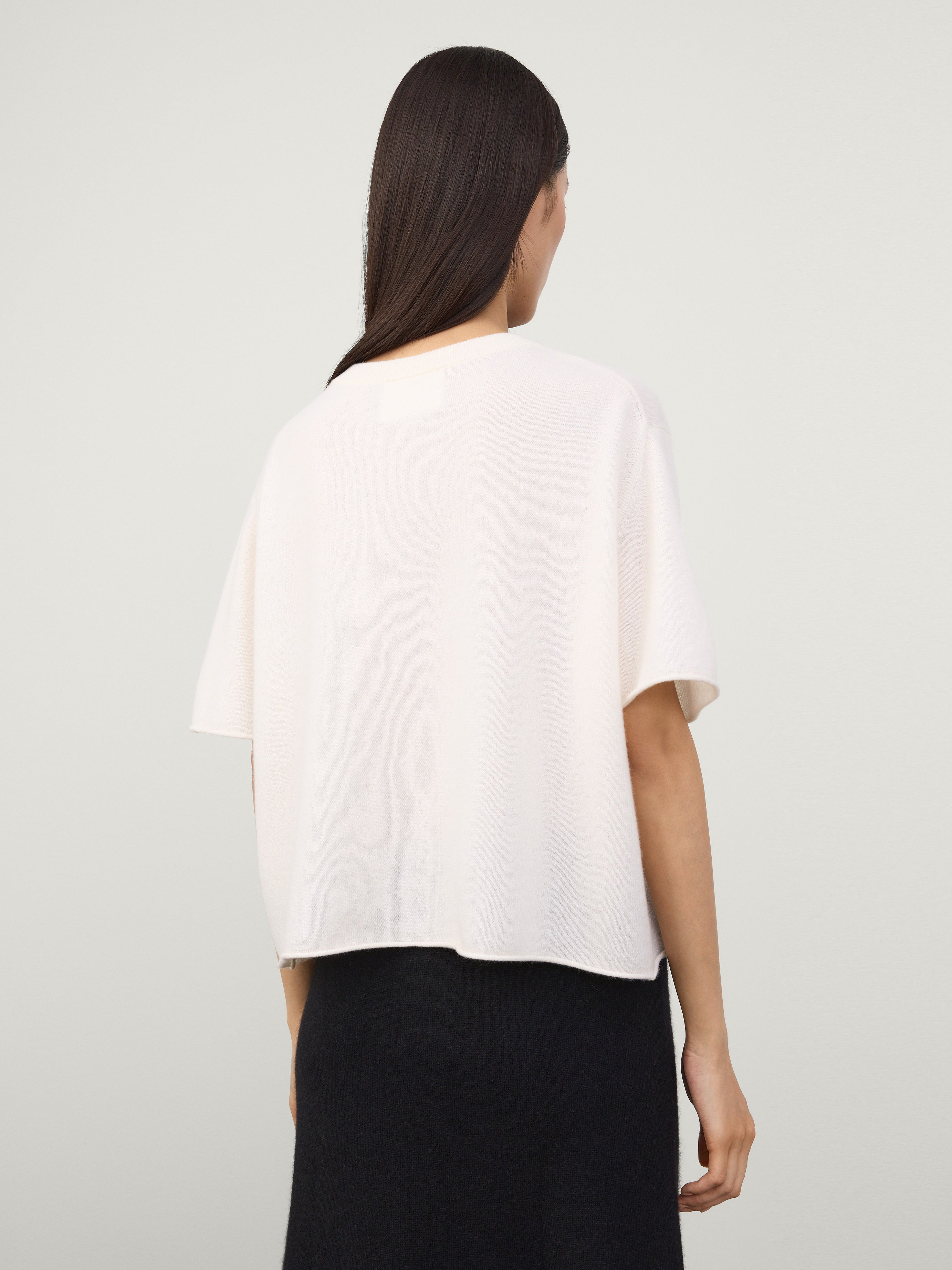 The Cila T-shirt - 4
