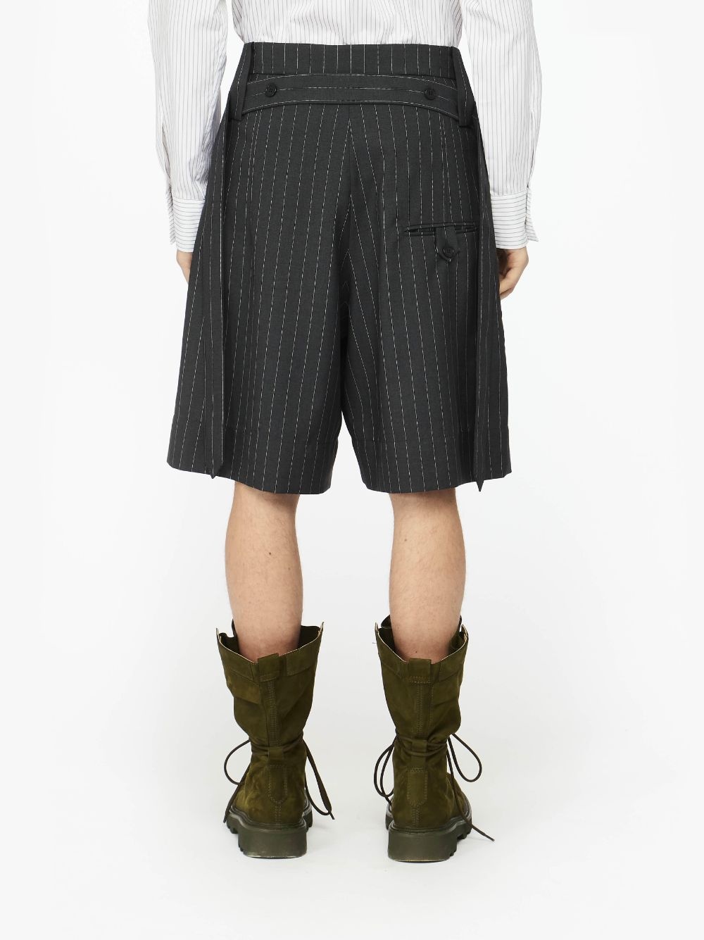FOLDED FRONT PLEAT SHORTS - 3