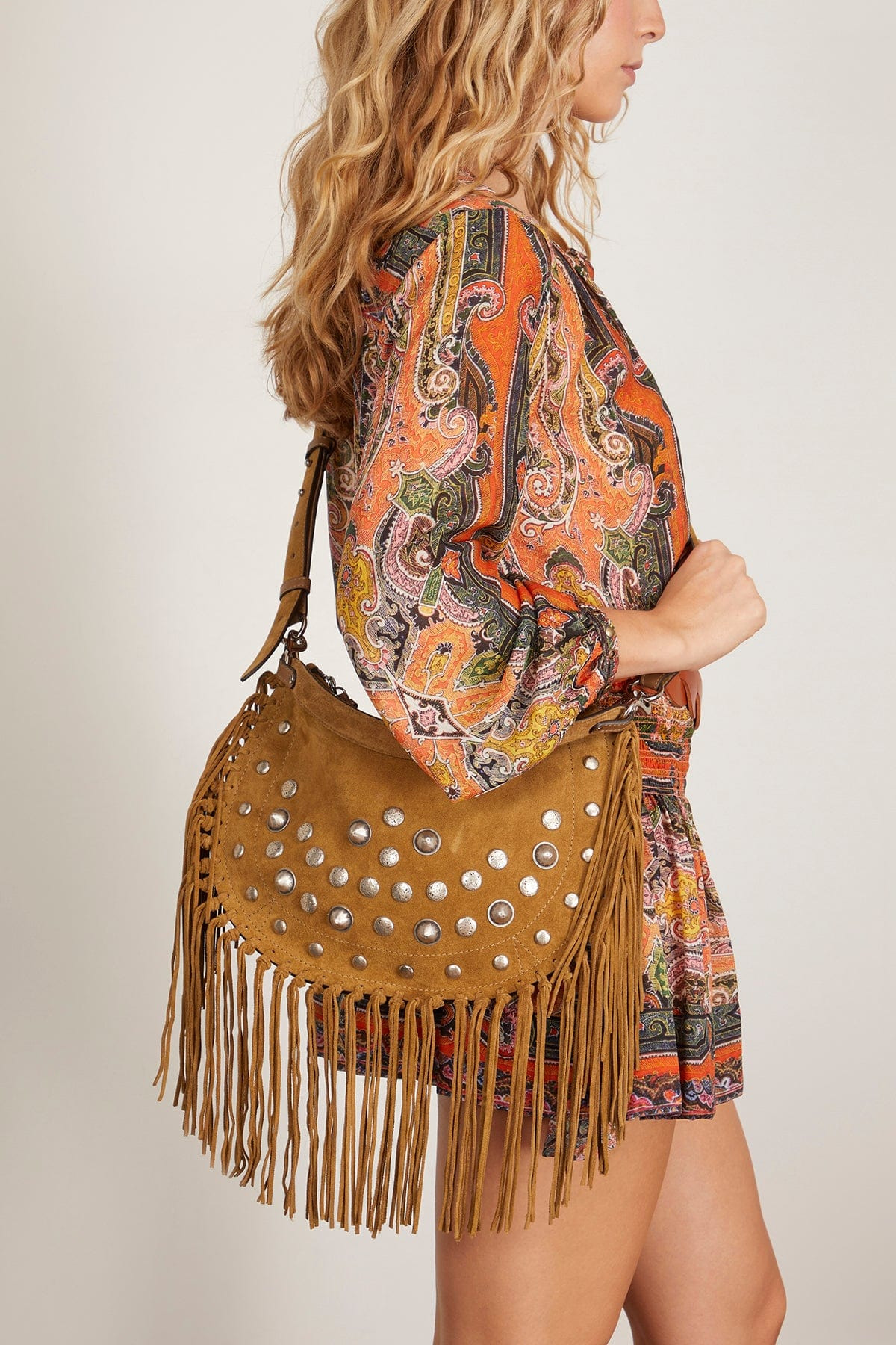 Oskan Soft Zipped Shoulder Bag in Taupe - 2