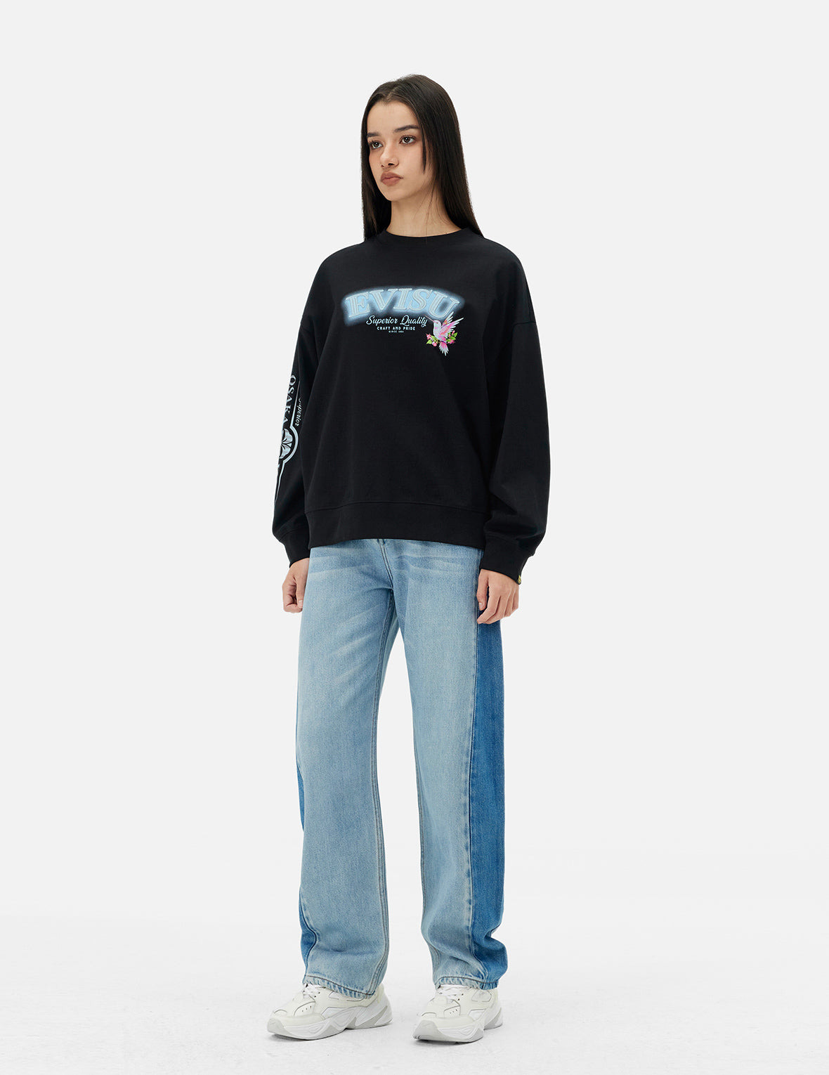 Logo Embroidery and Hummingbird Print Regular Fit T-shirt - 3