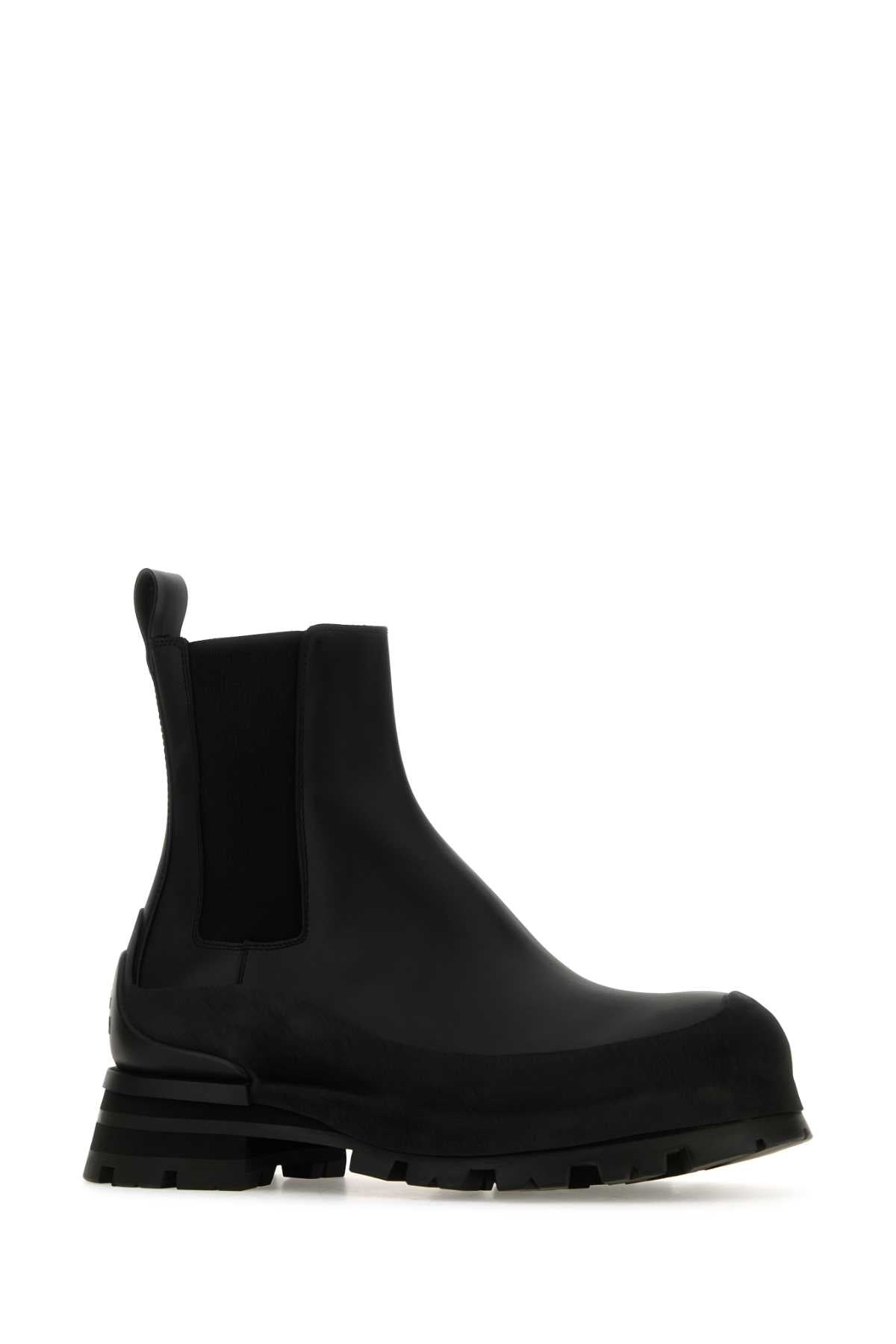 Alexander Mcqueen Men Black Leather Chelsea Wander Ankle Boots - 2