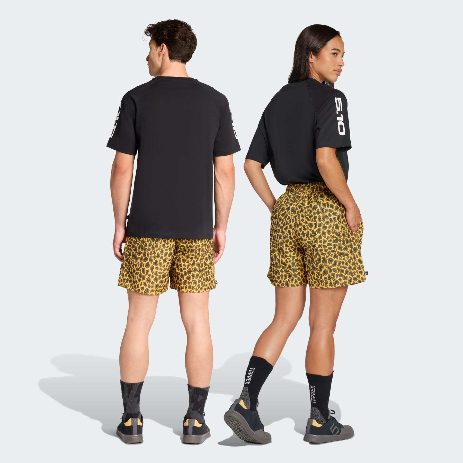 Five Ten Logo Line Short - 3