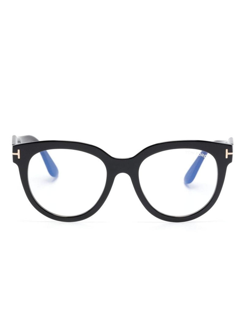 cat-eye glasses 1