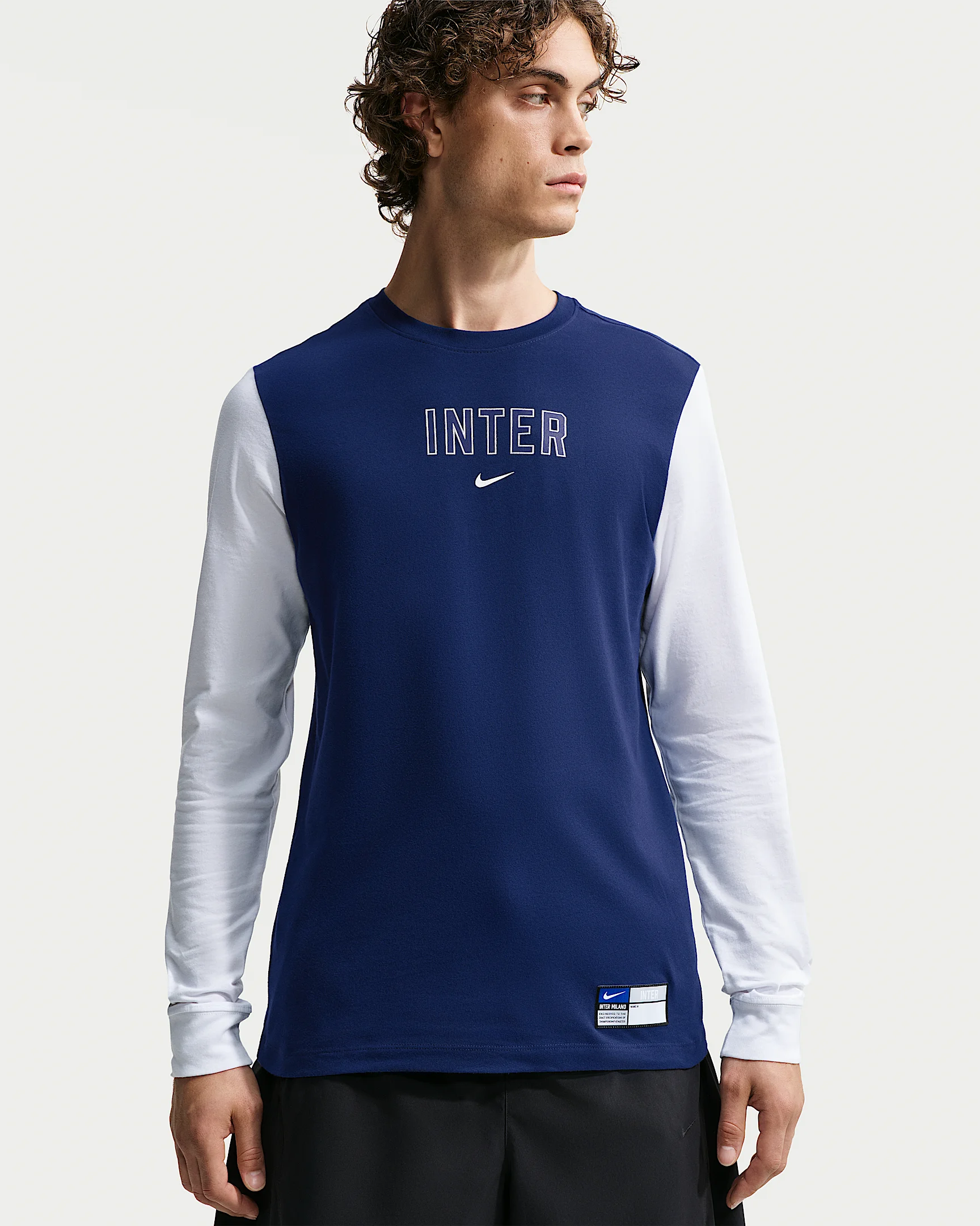 Inter Milan Men's Nike Soccer Long-Sleeve T-Shirt - 1