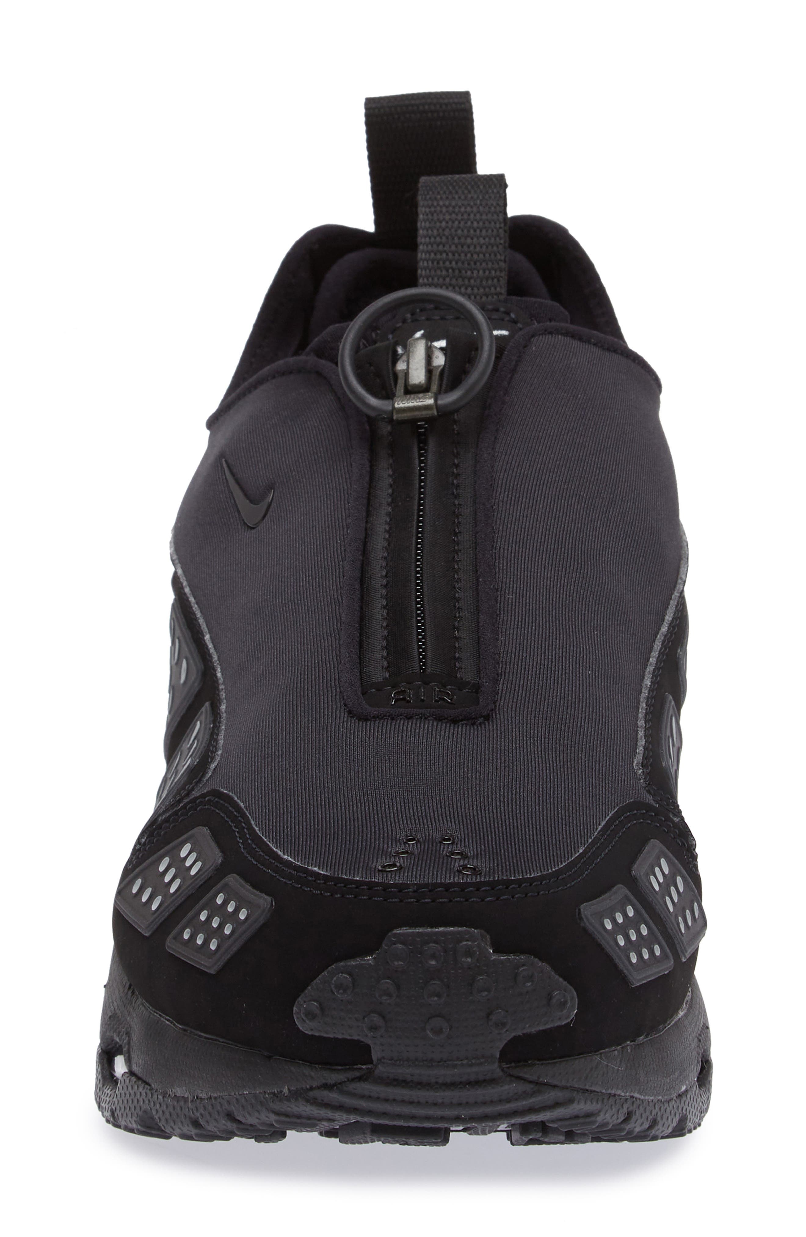 Nike Air Max Sunder Sneaker in 001 Black/silver at Nordstrom - 4