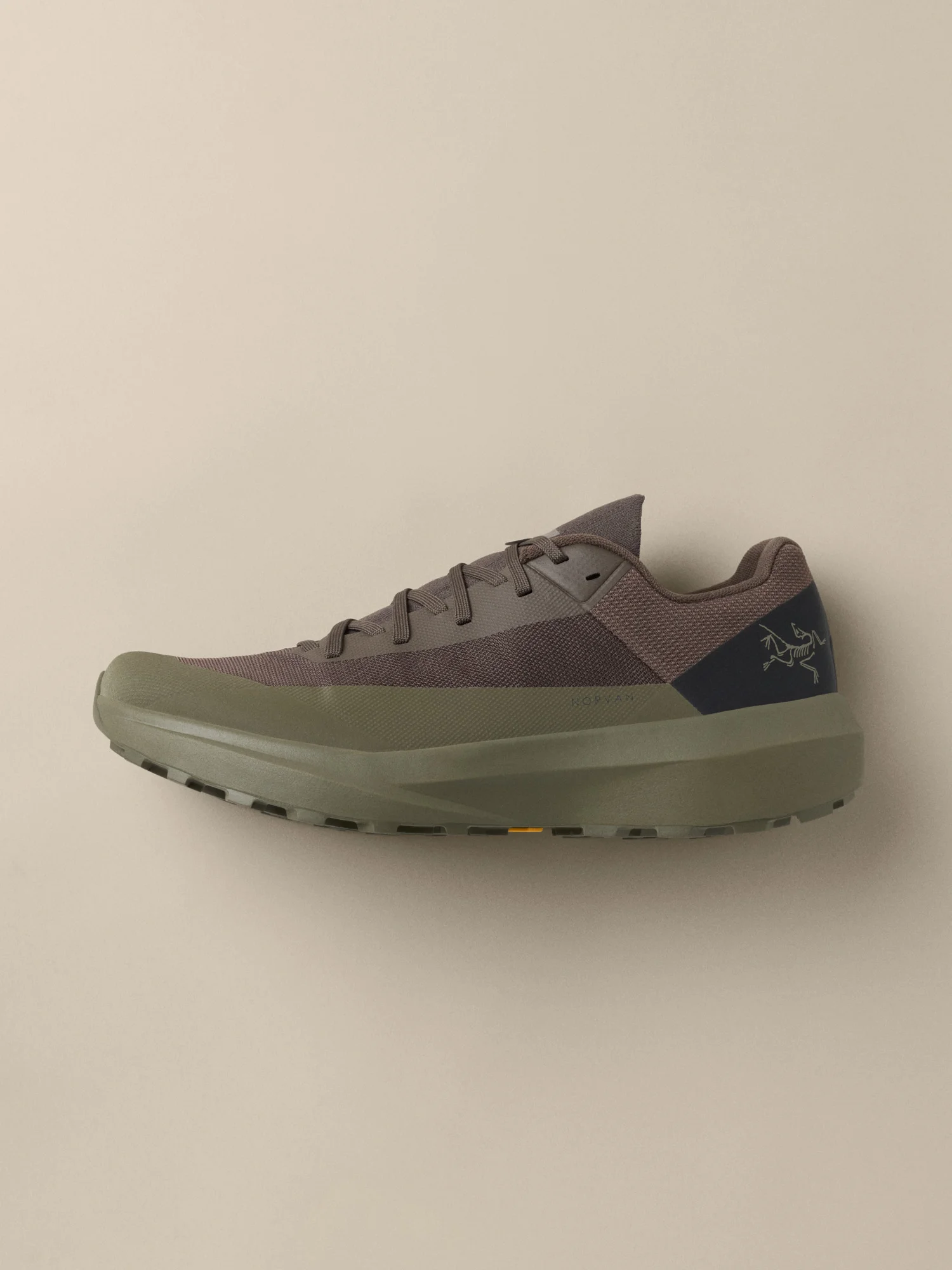 Norvan LD 4 Shoe - 1