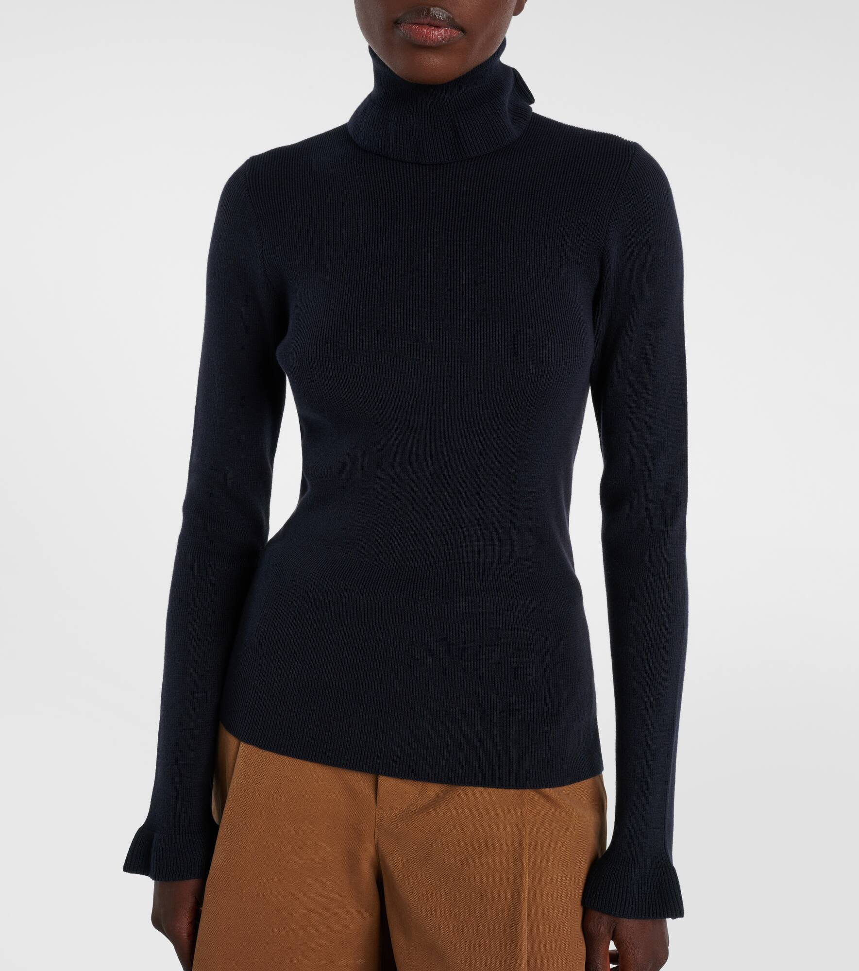 Ribbed-knit cotton and wool turtleneck sweater - 6