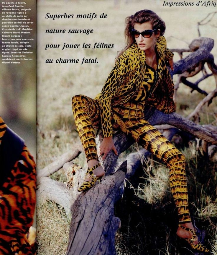 MONUMENTAL Gianni Versace Spring 1992 ANIMALIER Runway Leopard Print Silk Blazer Skirt Set 42 - 35