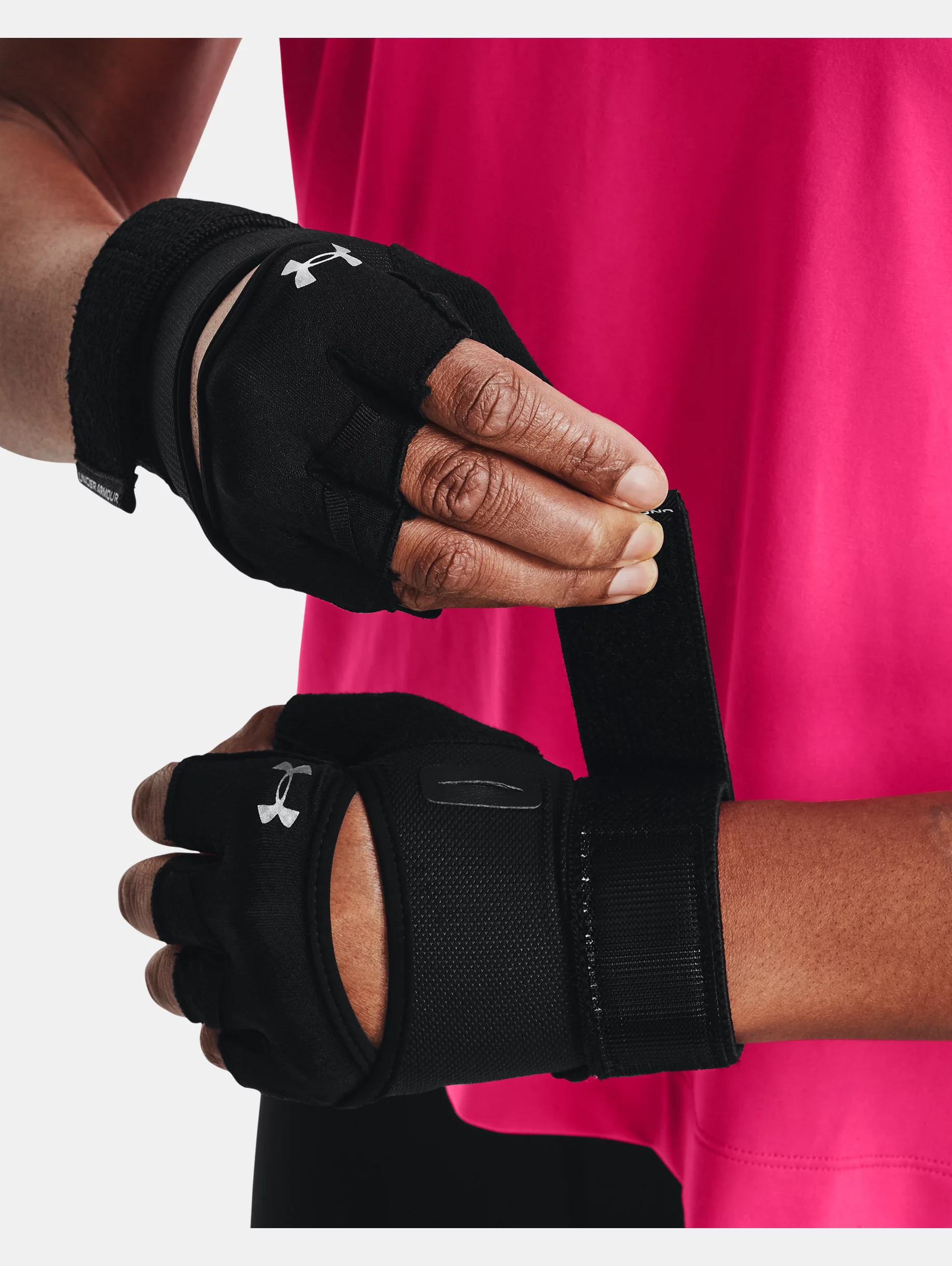 Women's UA Weightlifting Gloves - 3