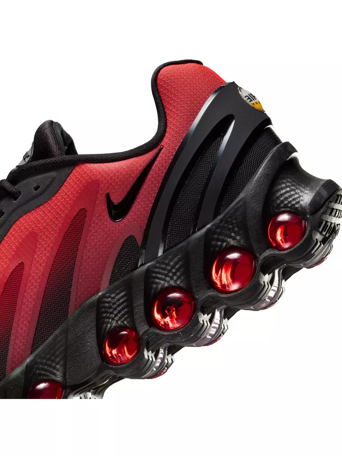 Air Max Dn8 "Bright Crimson" Men's Shoe - 9