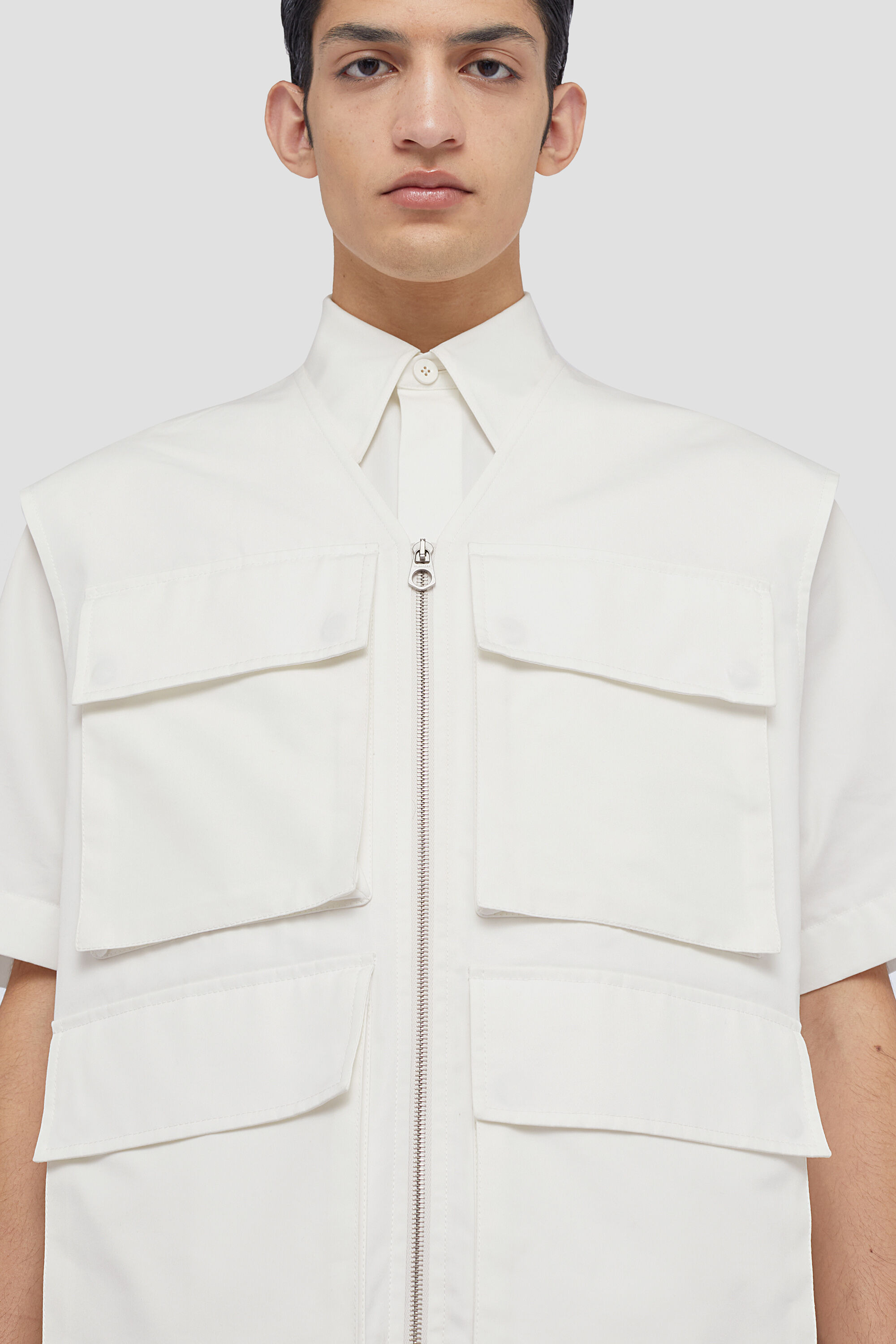 Zip-up Vest - 6