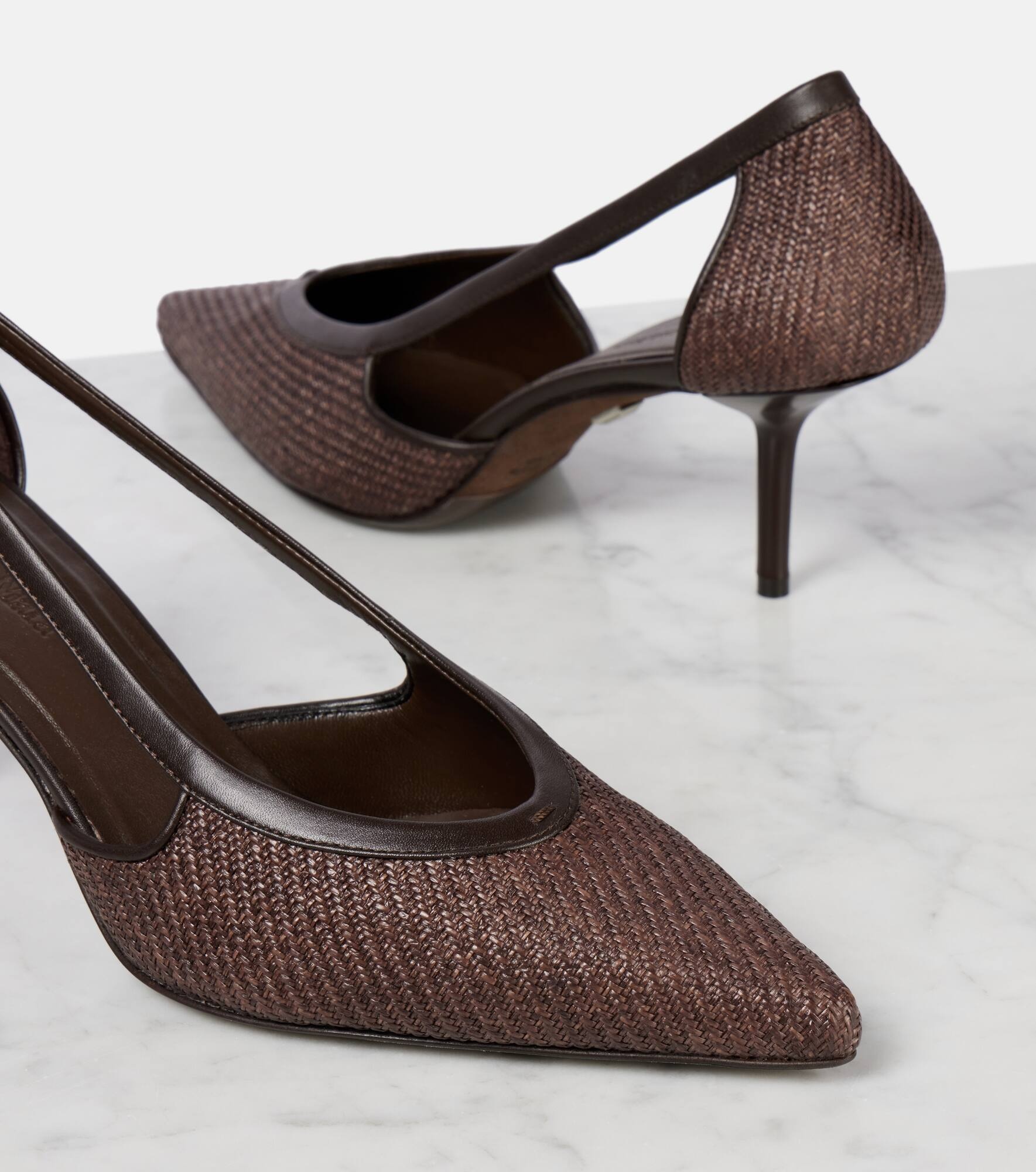 Straw leather-trimmed raffia-effect pumps - 5
