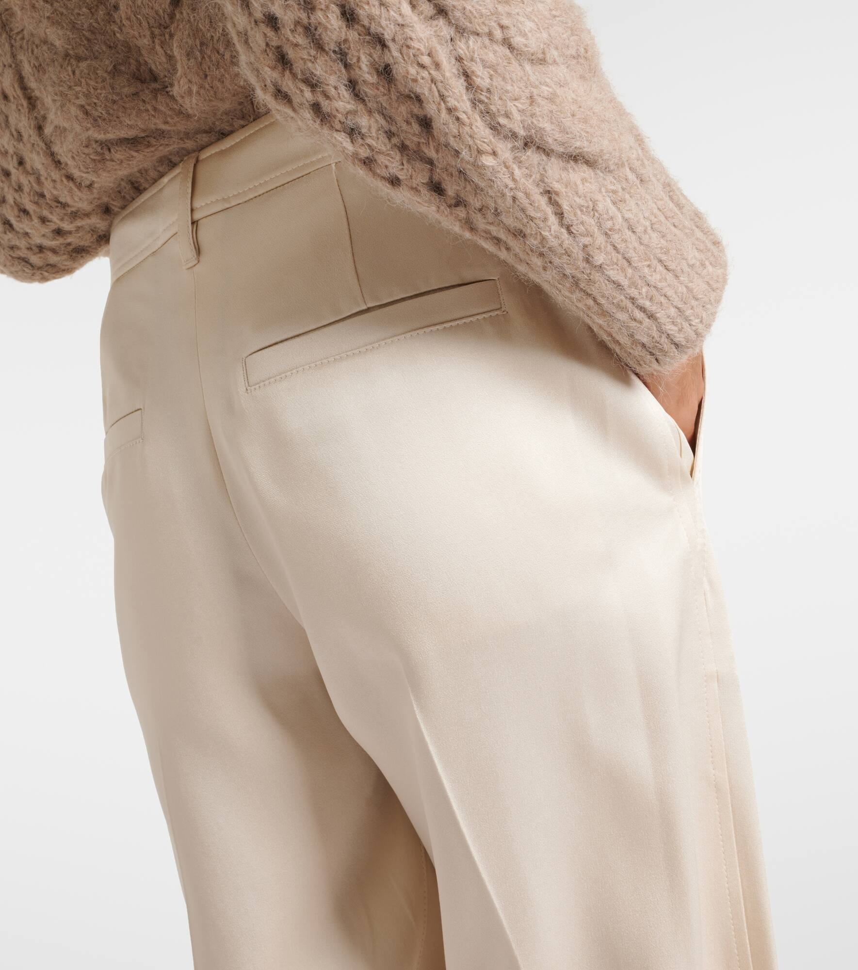High-rise tapered pants - 6