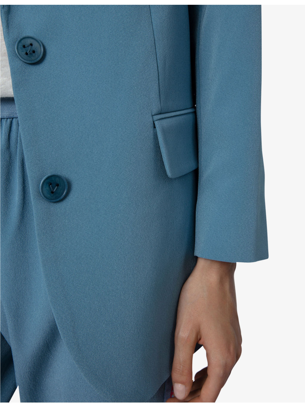 Viva single-breasted peak-lapel crepe blazer - 5