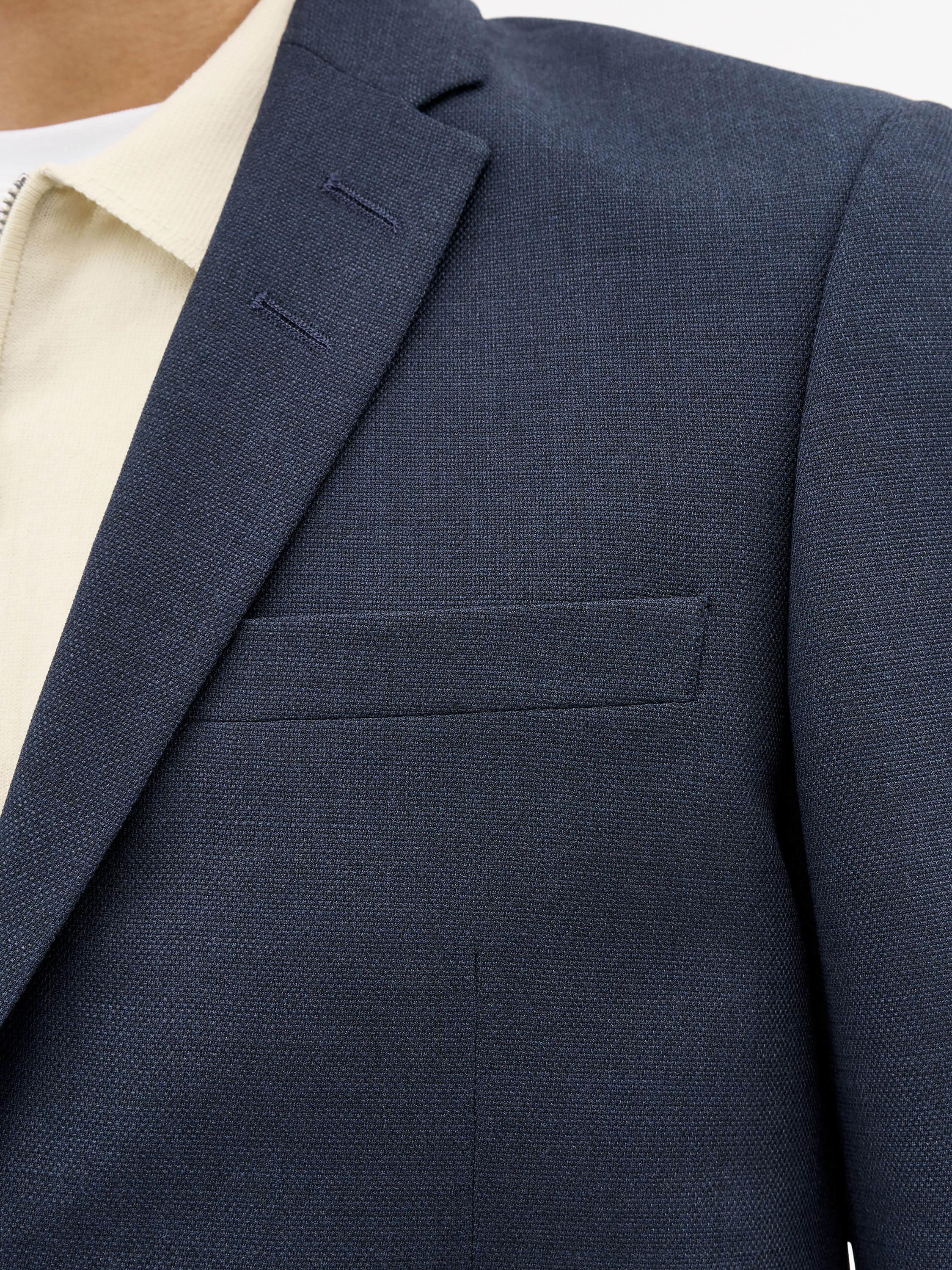 Jerretts Slim-Fit Blazer - 6