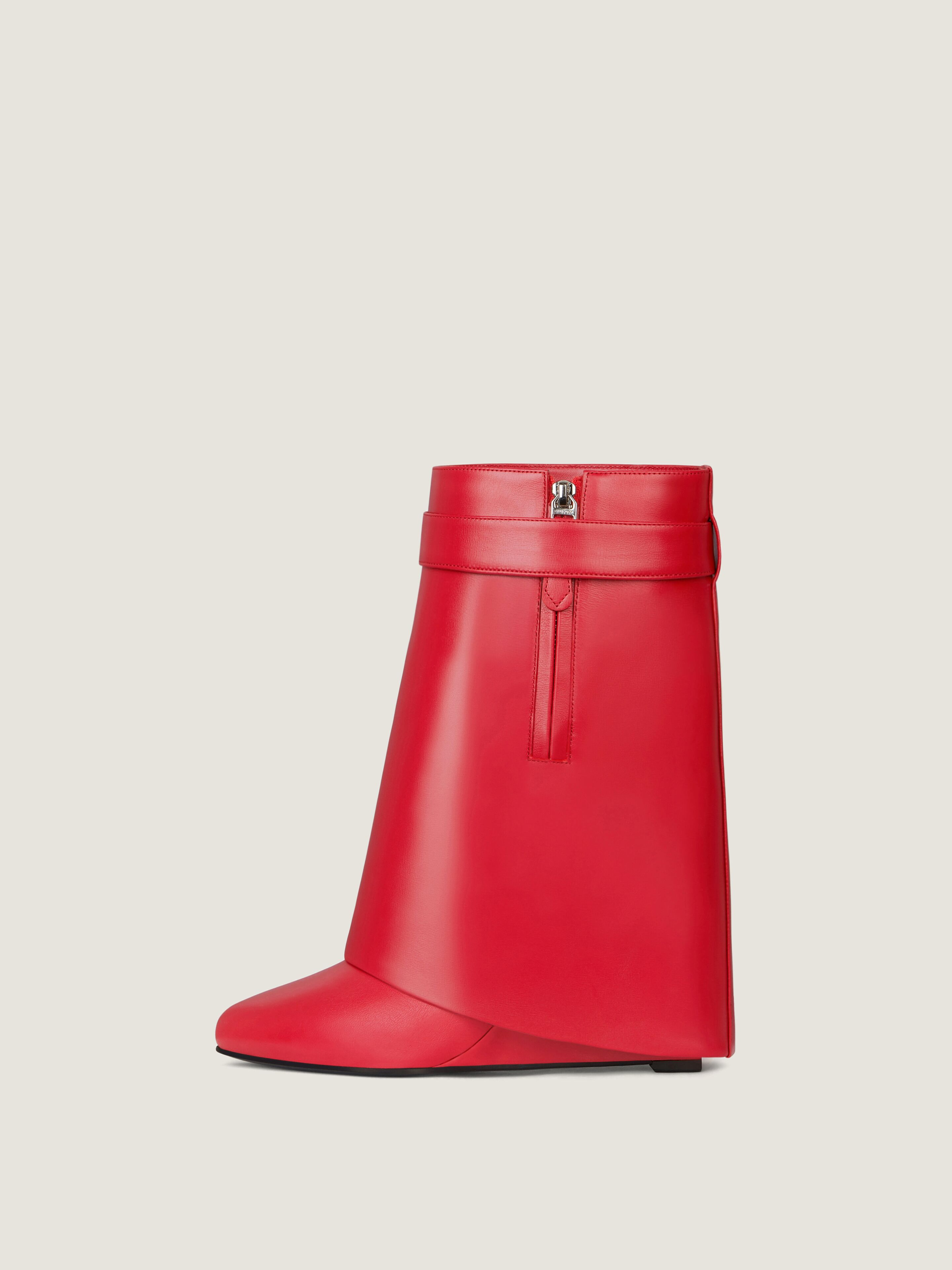 SHARK LOCK ANKLE BOOTS IN LEATHER - 4