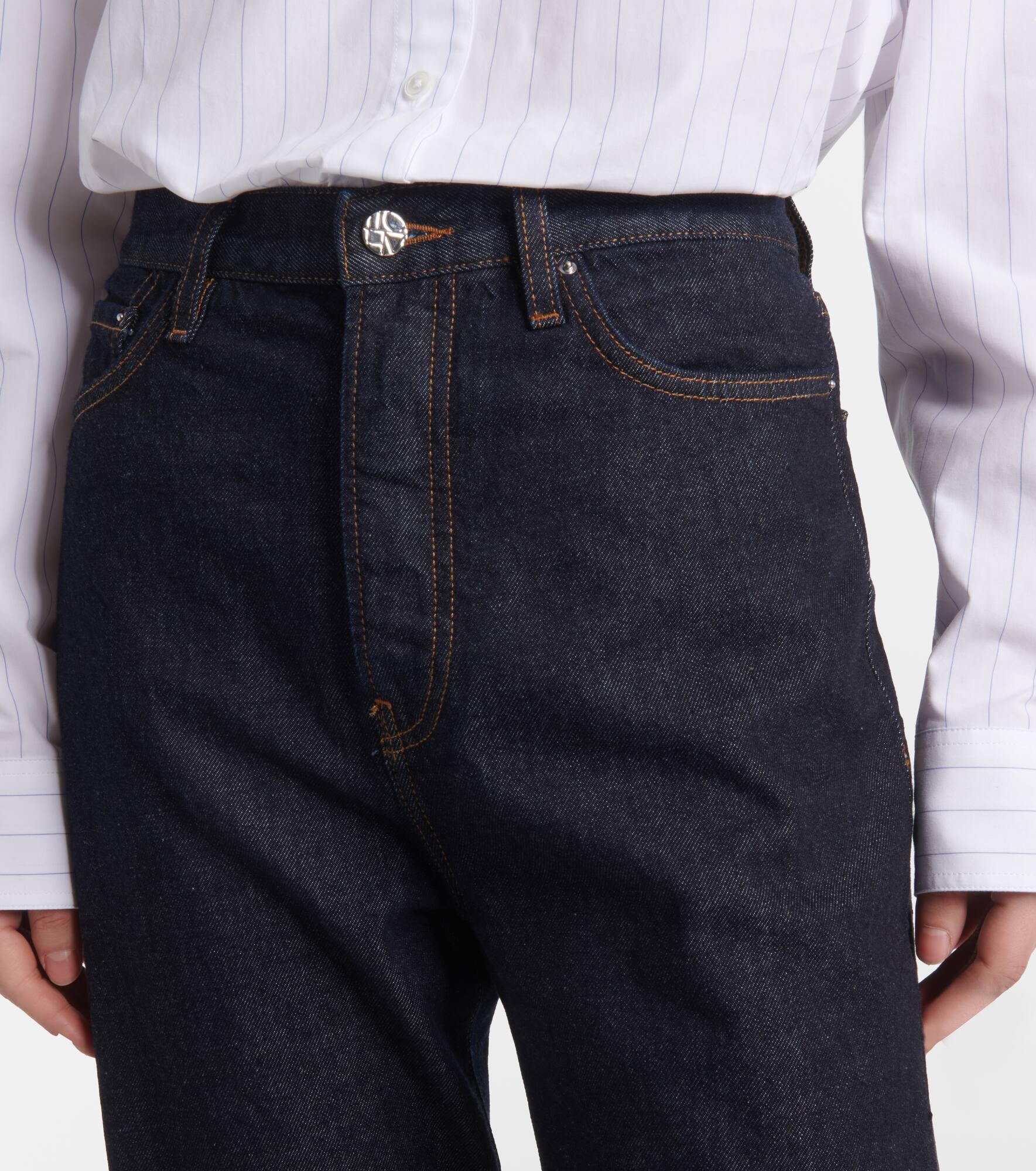 Mid-rise straight jeans - 4