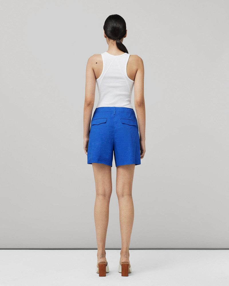 Sofie Linen 5" Short
Classic Fit Short 5