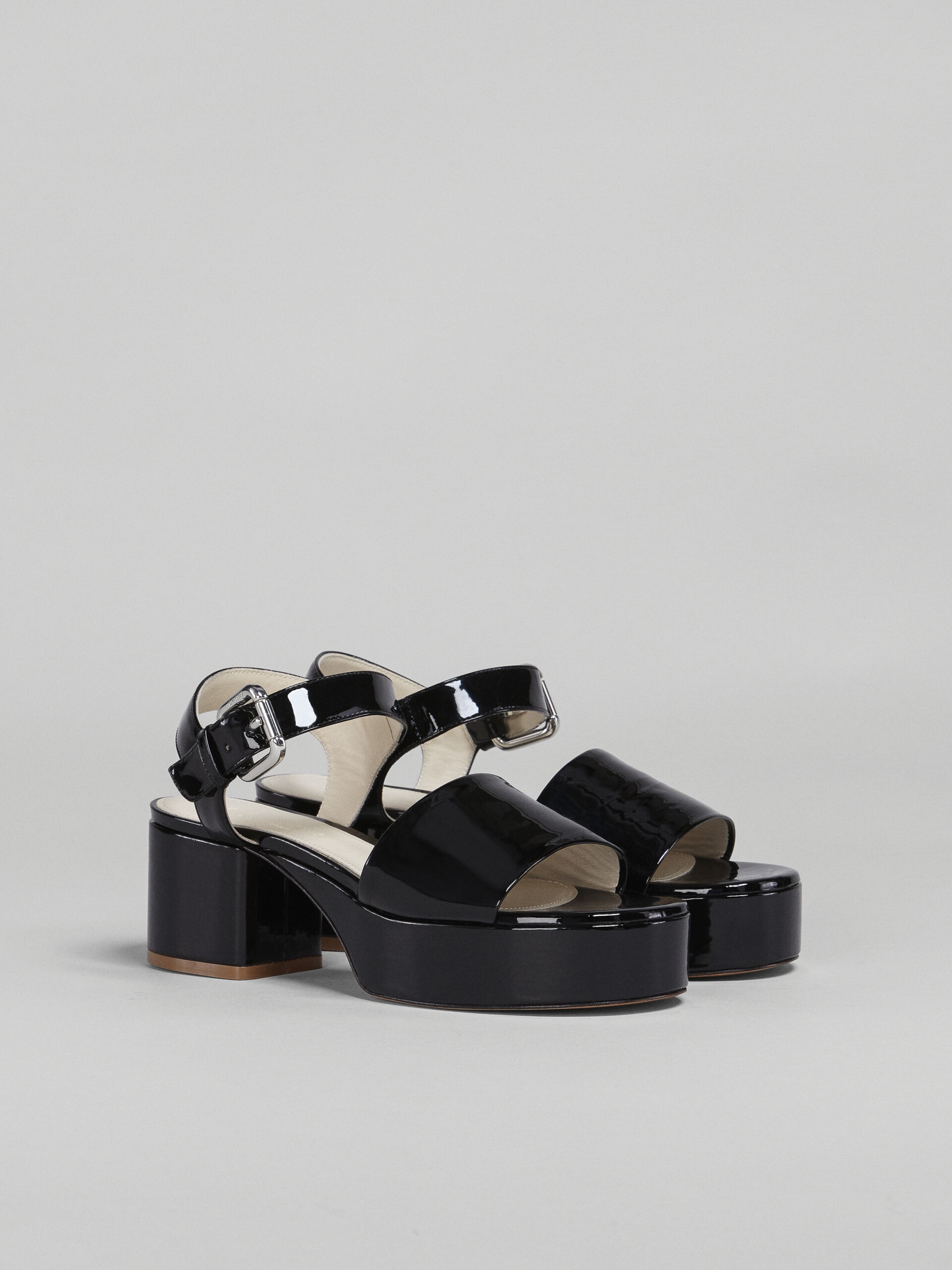 BLACK PATENT LEATHER SANDAL - 2