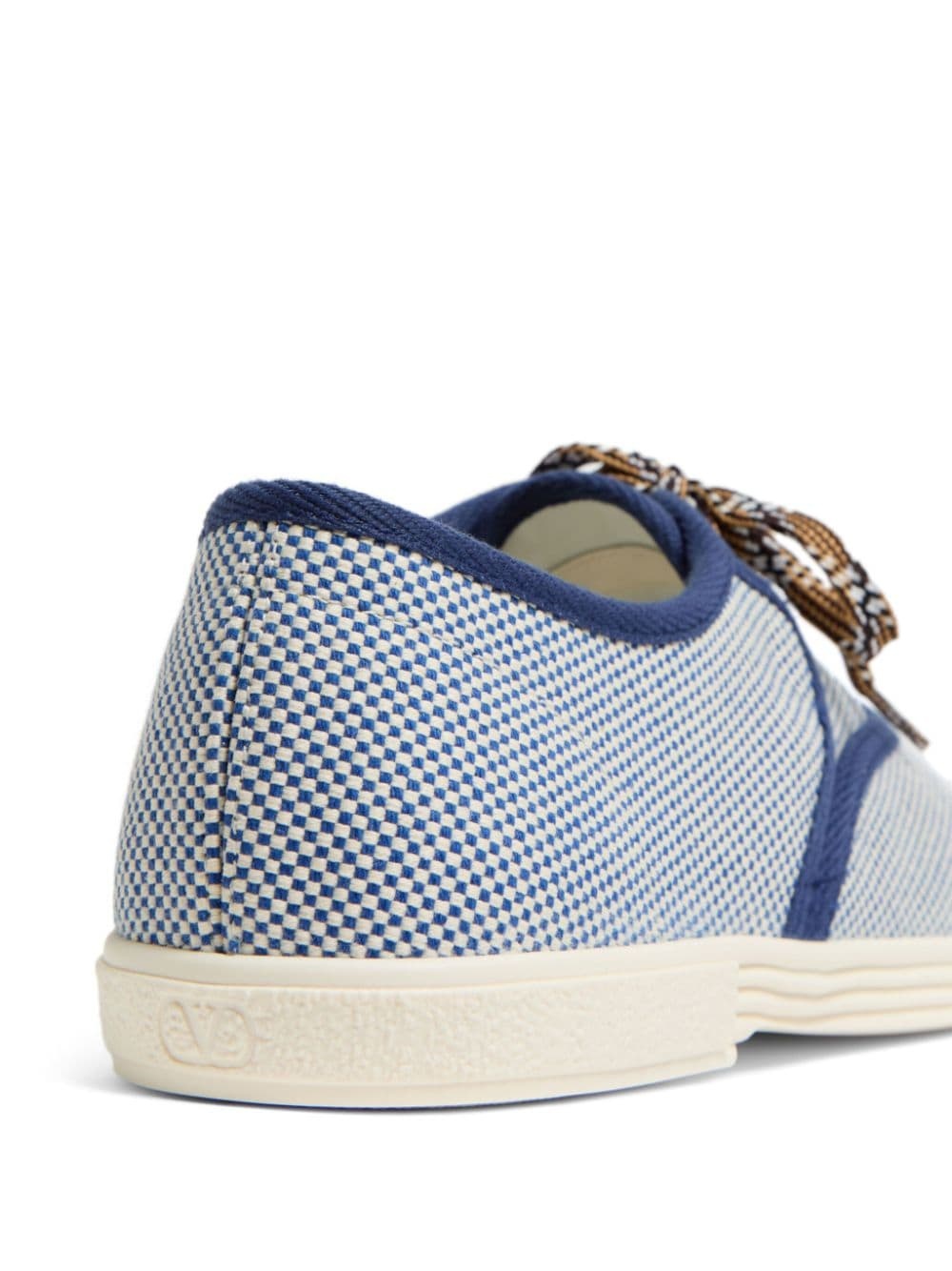 canvas sneakers - 7
