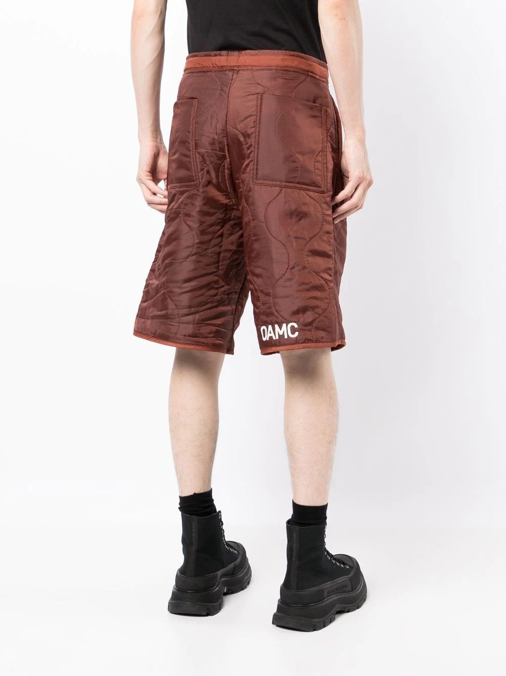embroidered-logo quilted shorts - 4