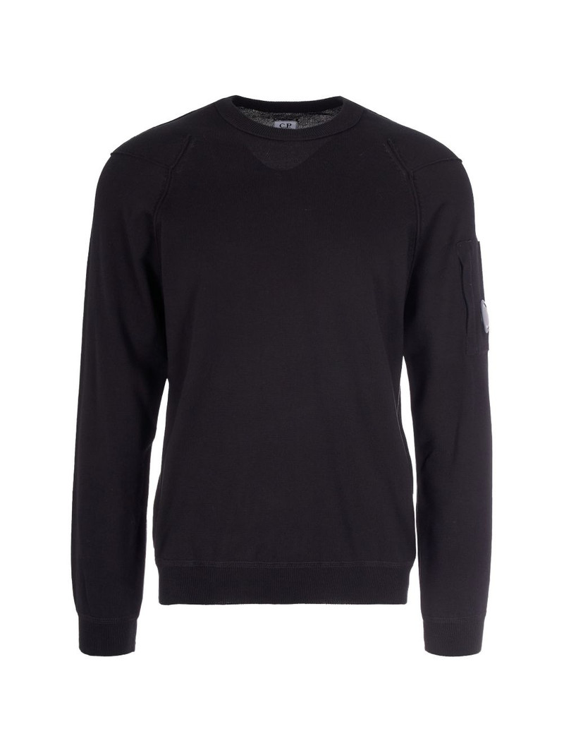 black sweater 1