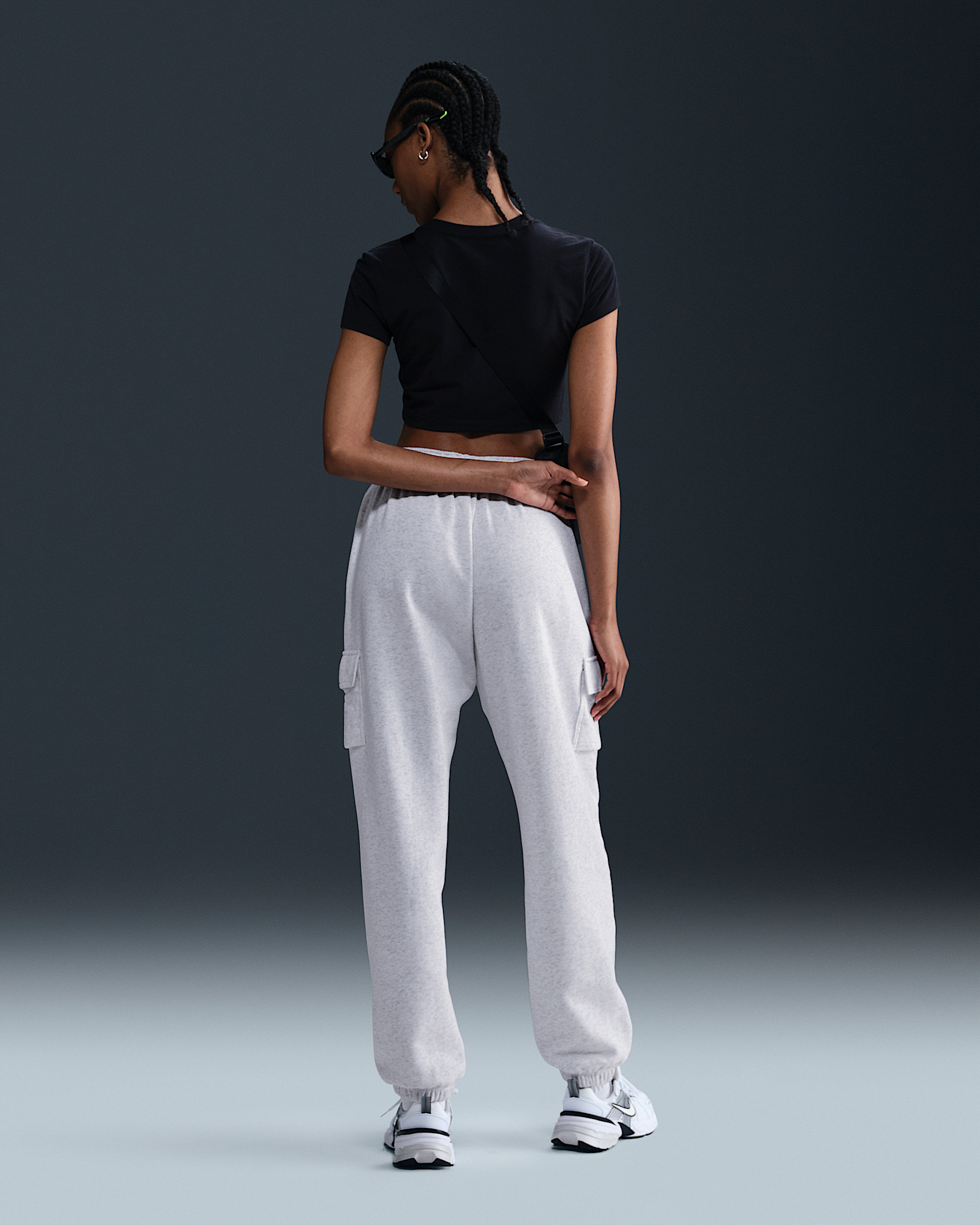 Nike Sportswear Club Fleece Women's Mid-Rise Oversized Cargo Sweatpants - 4