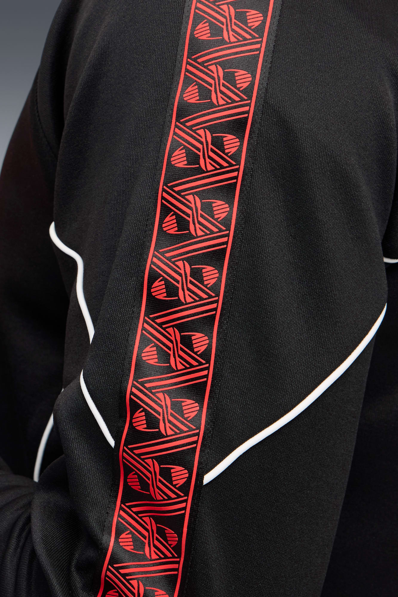 AC Milan KING Anthem Jacket Men - 7