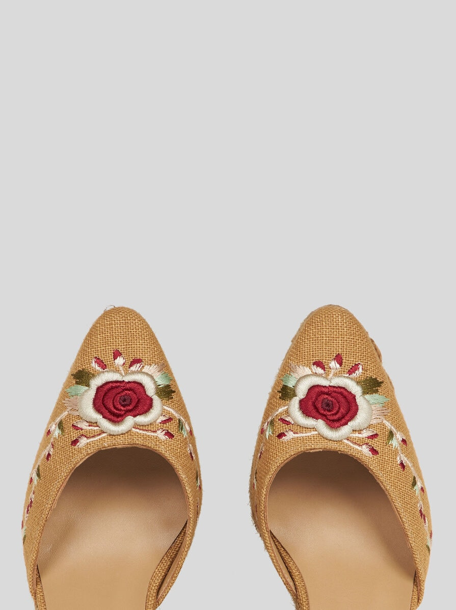 WEDGE ESPADRILLES WITH EMBROIDERY - 2