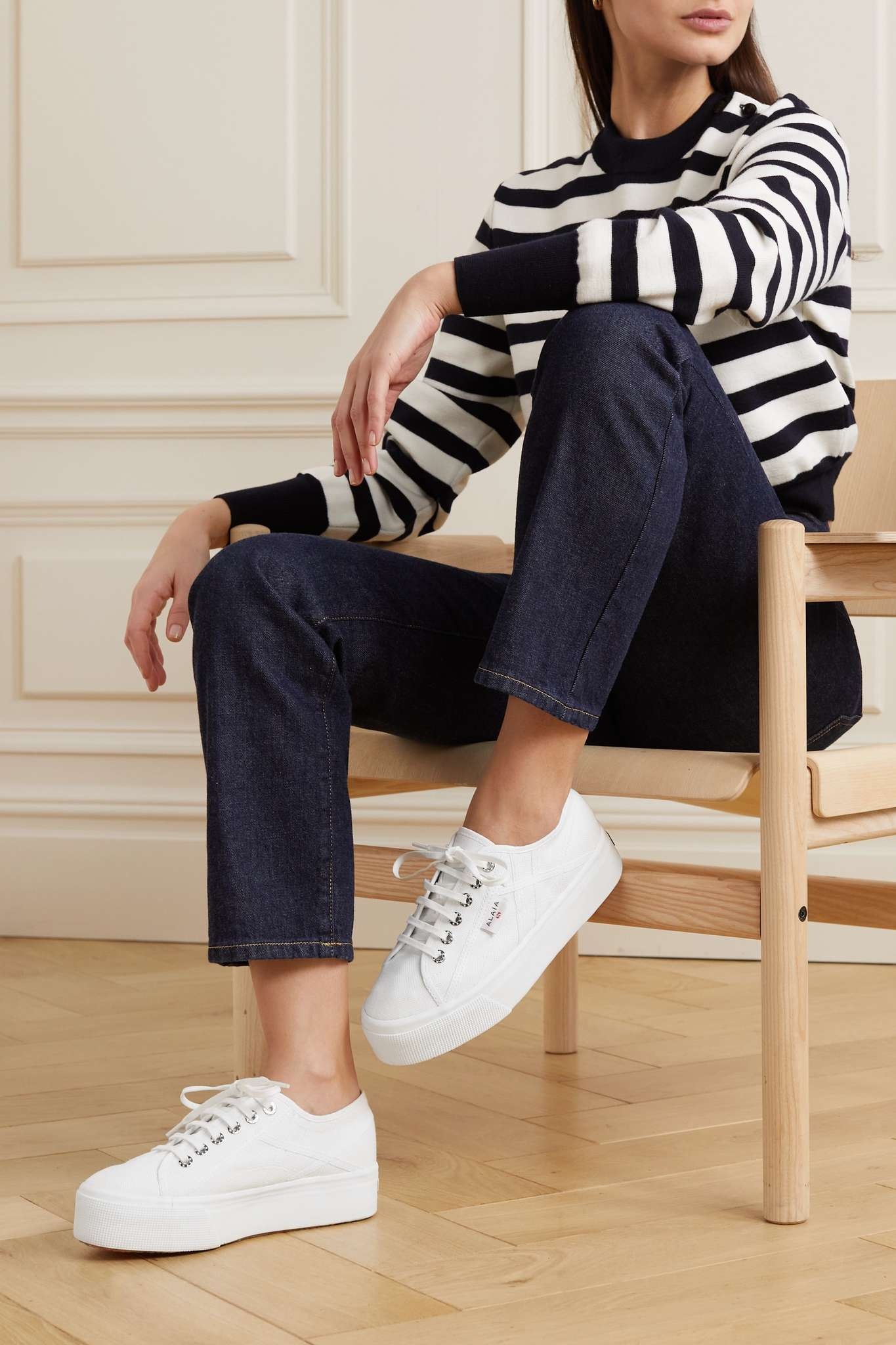 新作! ALAIA アライア SUPERGA WHITE CANVAS SNEAKER スニーカー Alaïa & Superga Collaborate on Luxurious Every-Day Sneakers