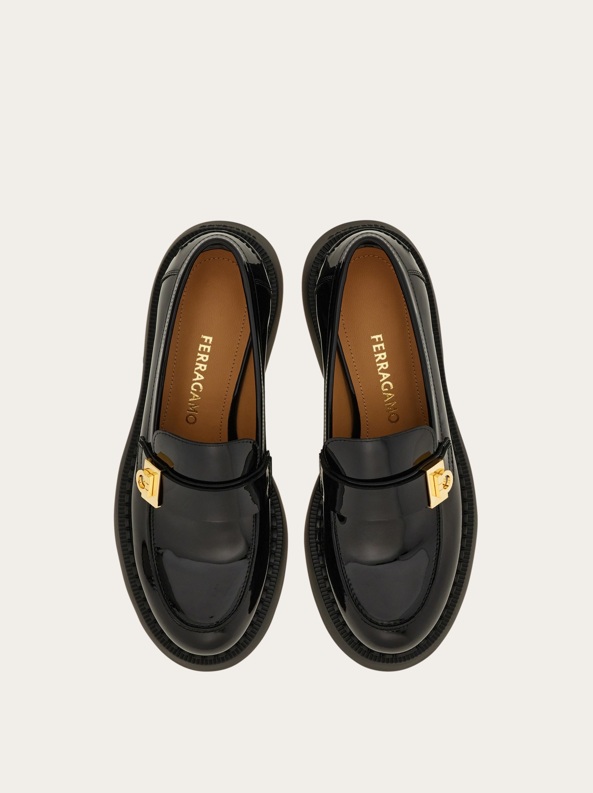 Hug buckle chunky loafer - 2