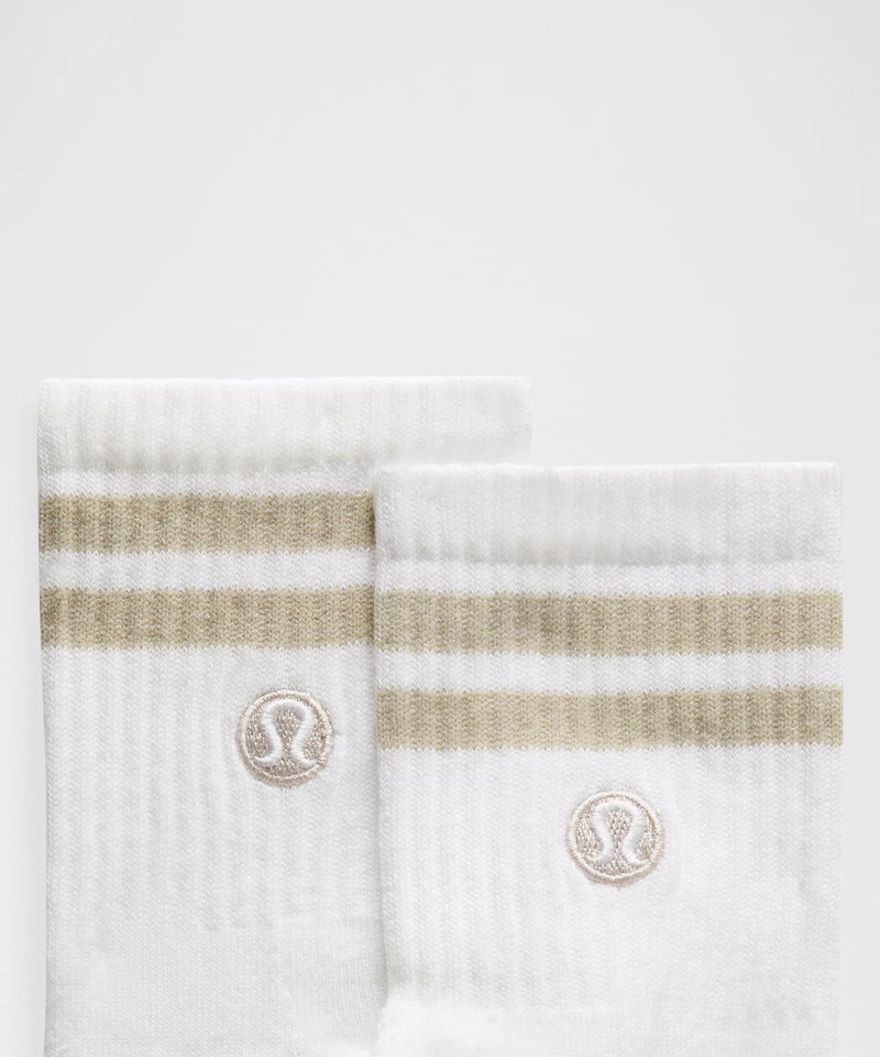 lululemon Unisex Daily Essential Quarter Socks *Stripe outlook