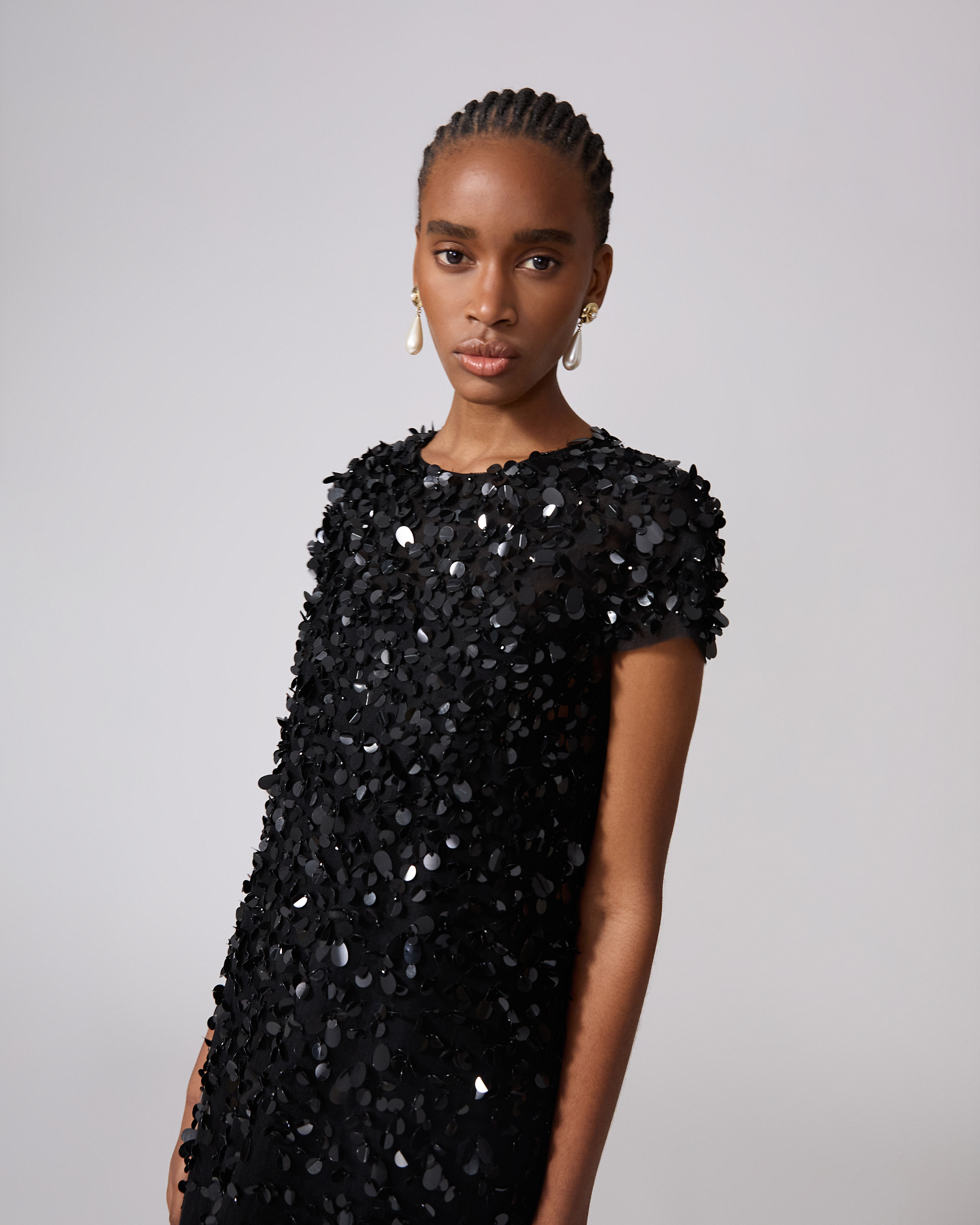 Short-Sleeve Sequin Gown - 4