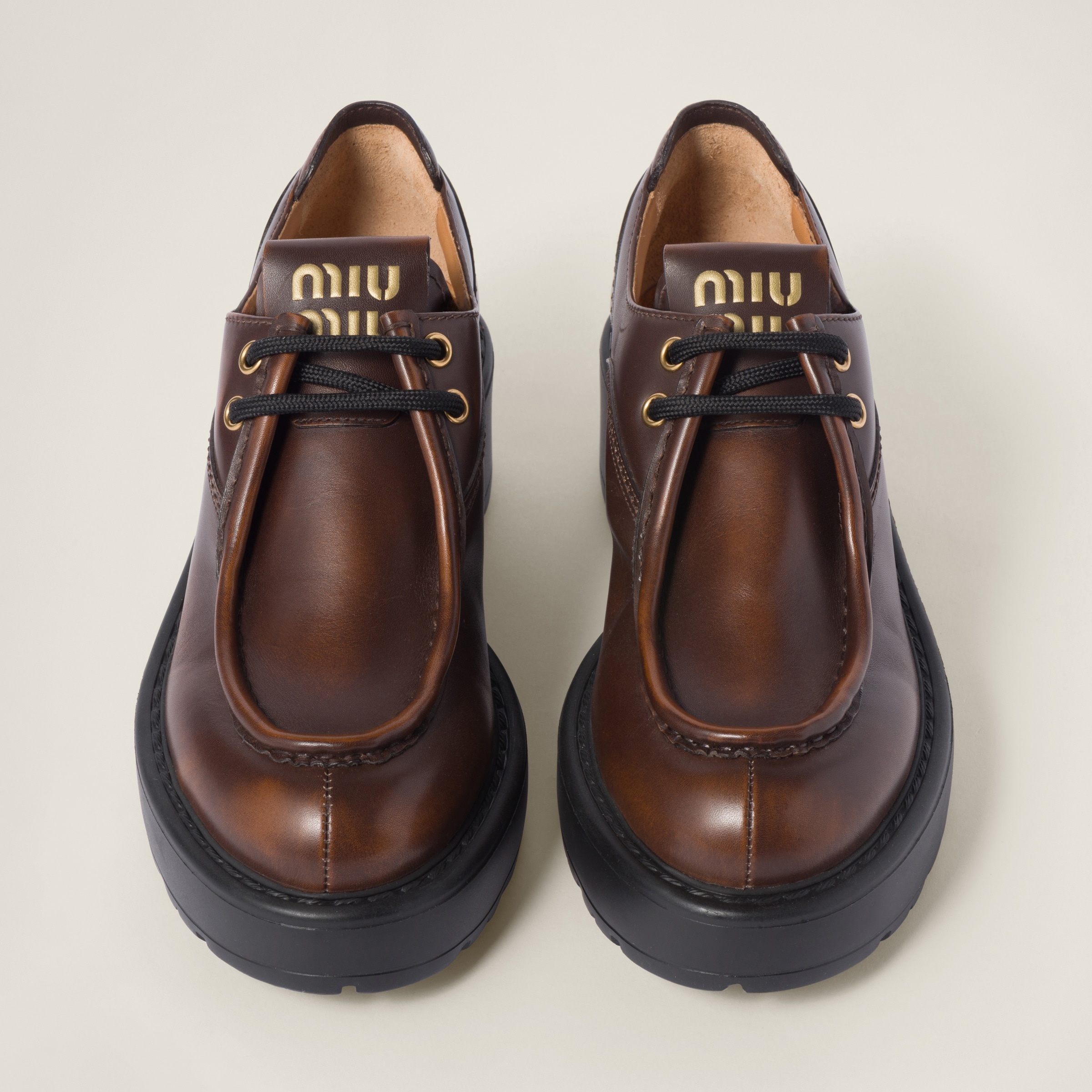 Laced fumé leather shoes - 3