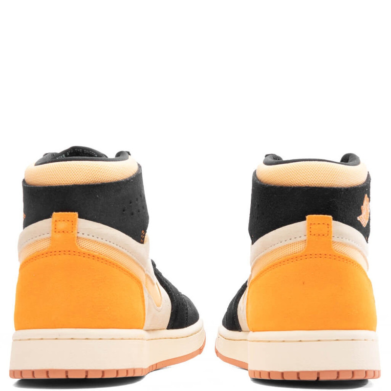 Jordan AIR JORDAN 1 ZOOM CMFT 2 "CELESTIAL GOLD" outlook