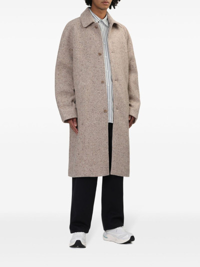 A KIND OF GUISE Cyrus coat outlook