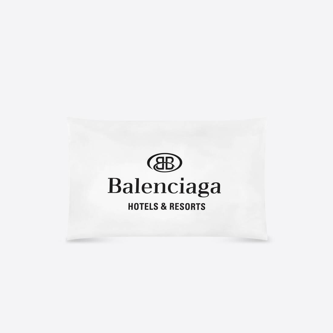 Hotels & Resorts Bedding Queen Size in White - 2