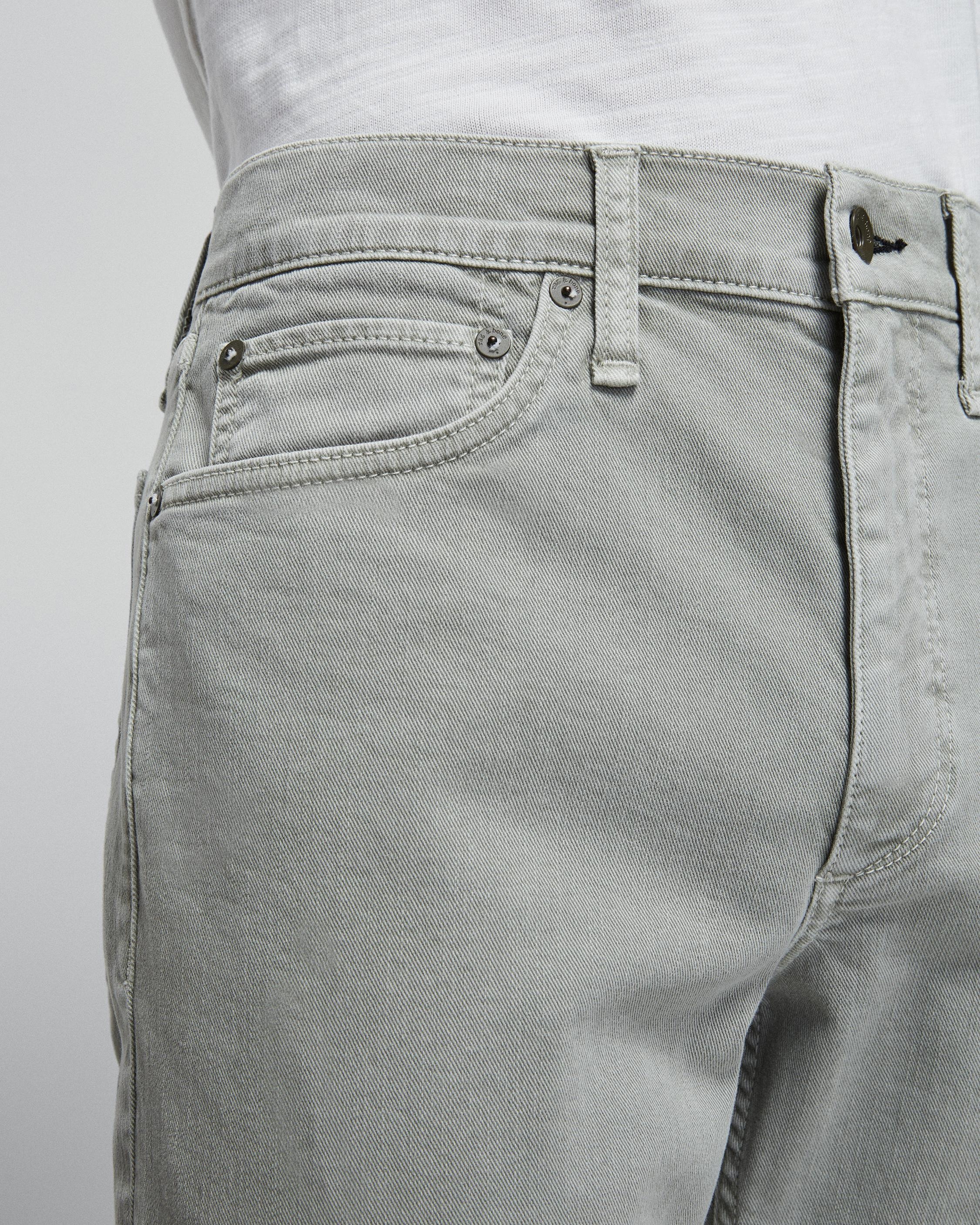 Fit 2 - Pigeon
Slim Fit Light Grey Aero Stretch Jean - 6