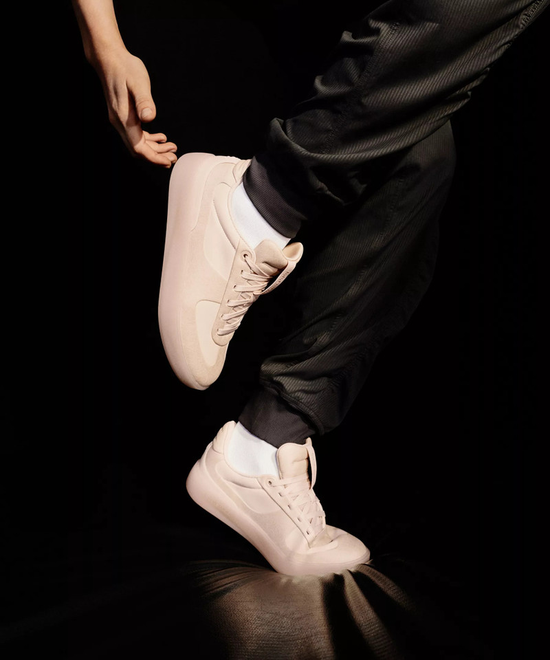 cityverse Women's Sneaker 3