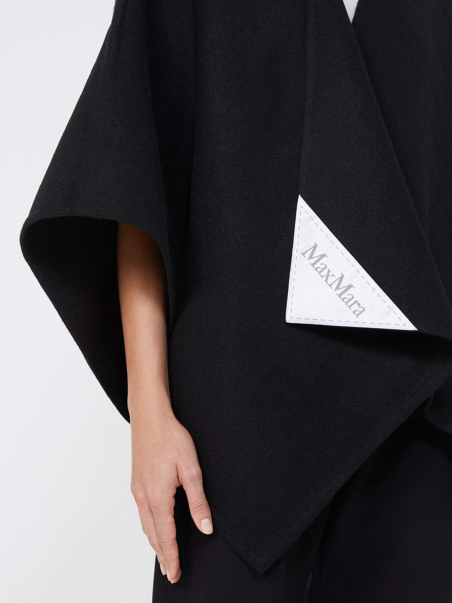SERRA Wool and alpaca cape - 6