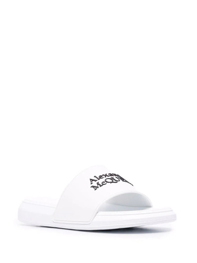 Alexander McQueen logo-print pool slides outlook