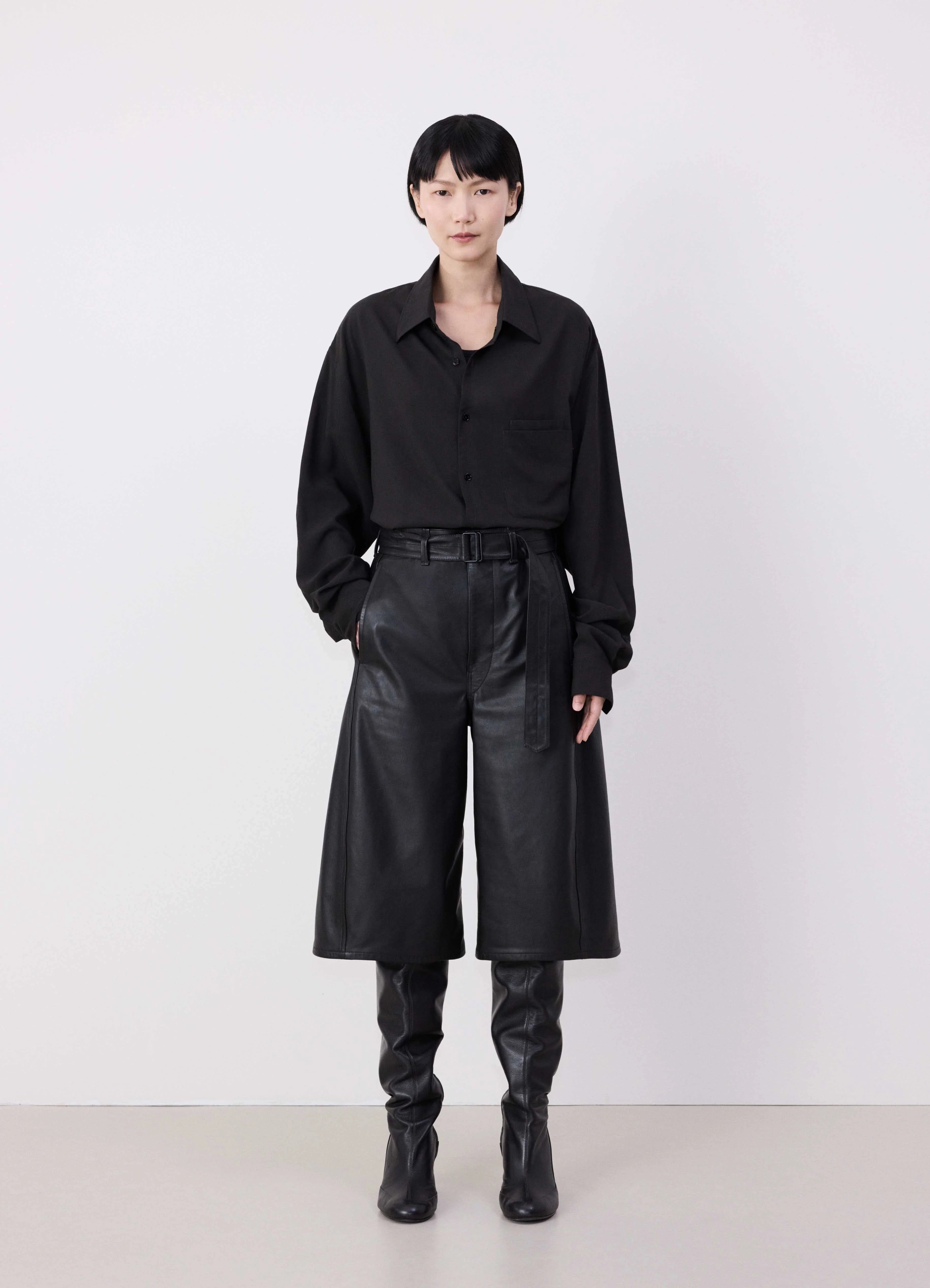 LEATHER BERMUDA SHORTS - 2