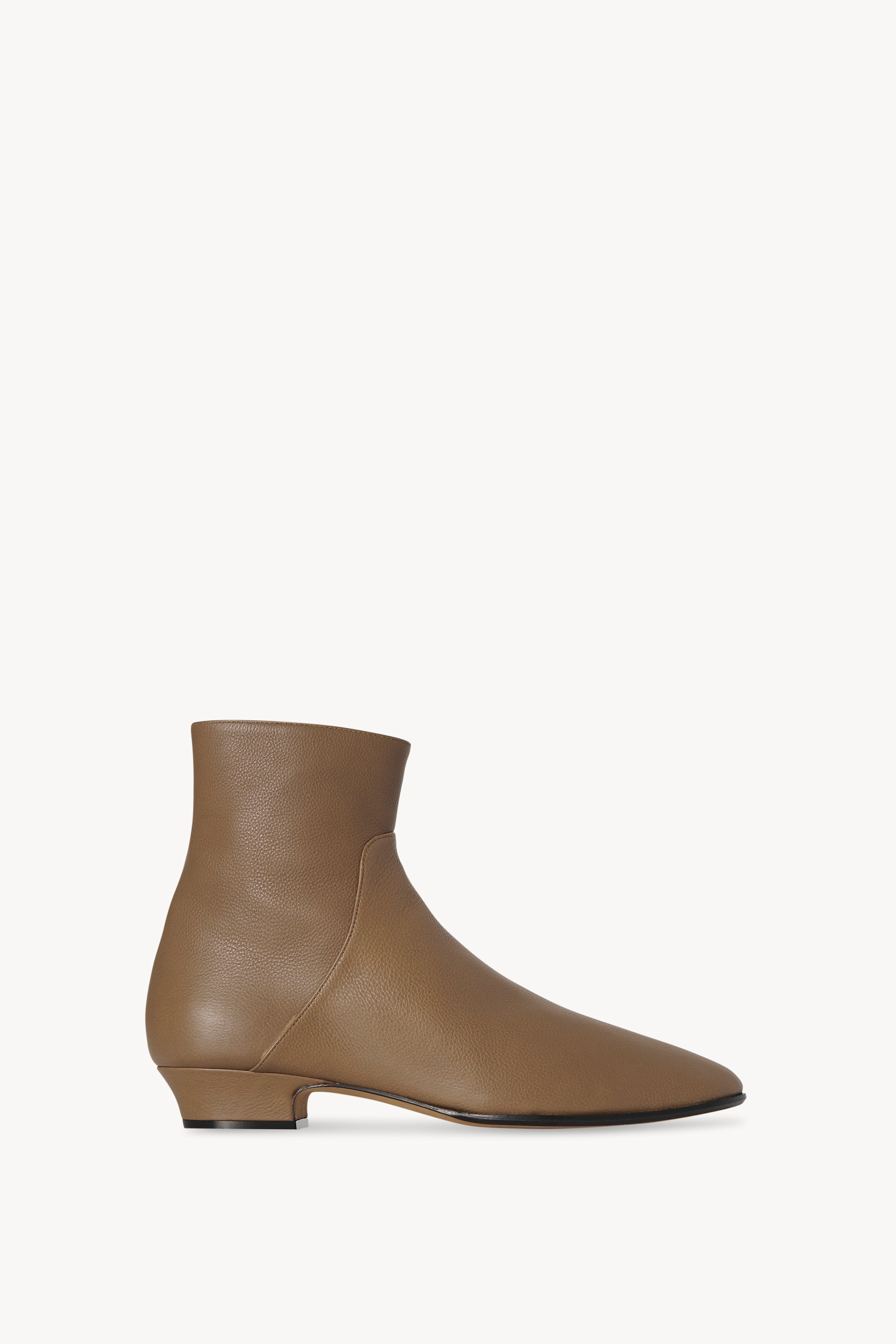 Awar Ankle Boot in Leather - 1