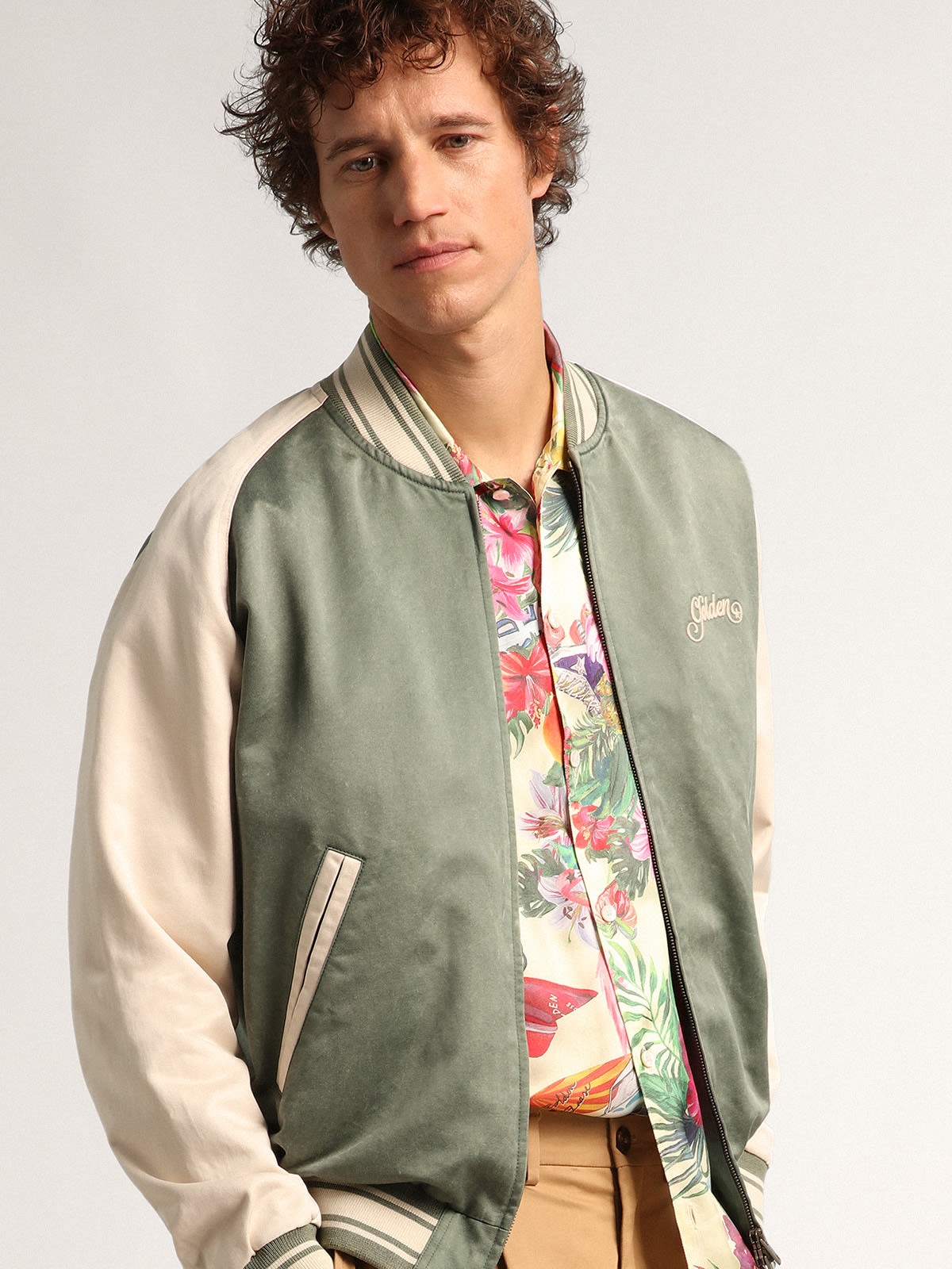 Military-green and white Journey Collection Eric bomber jacket with a lived-in effect and contrastin - 2