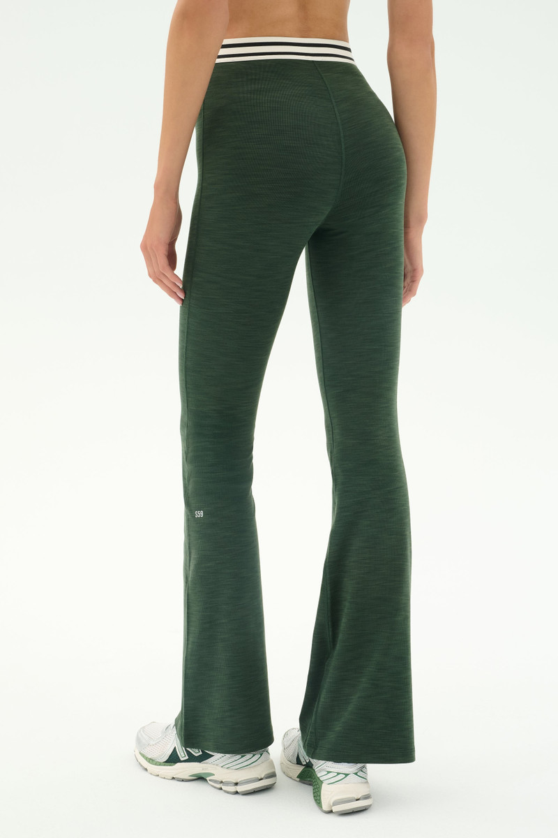 Raquel Active Rib Flare 4
