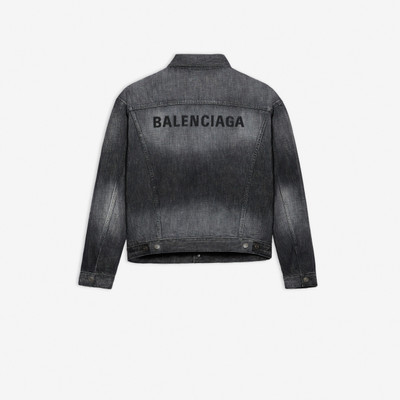 BALENCIAGA Logo Large Jacket Fit outlook